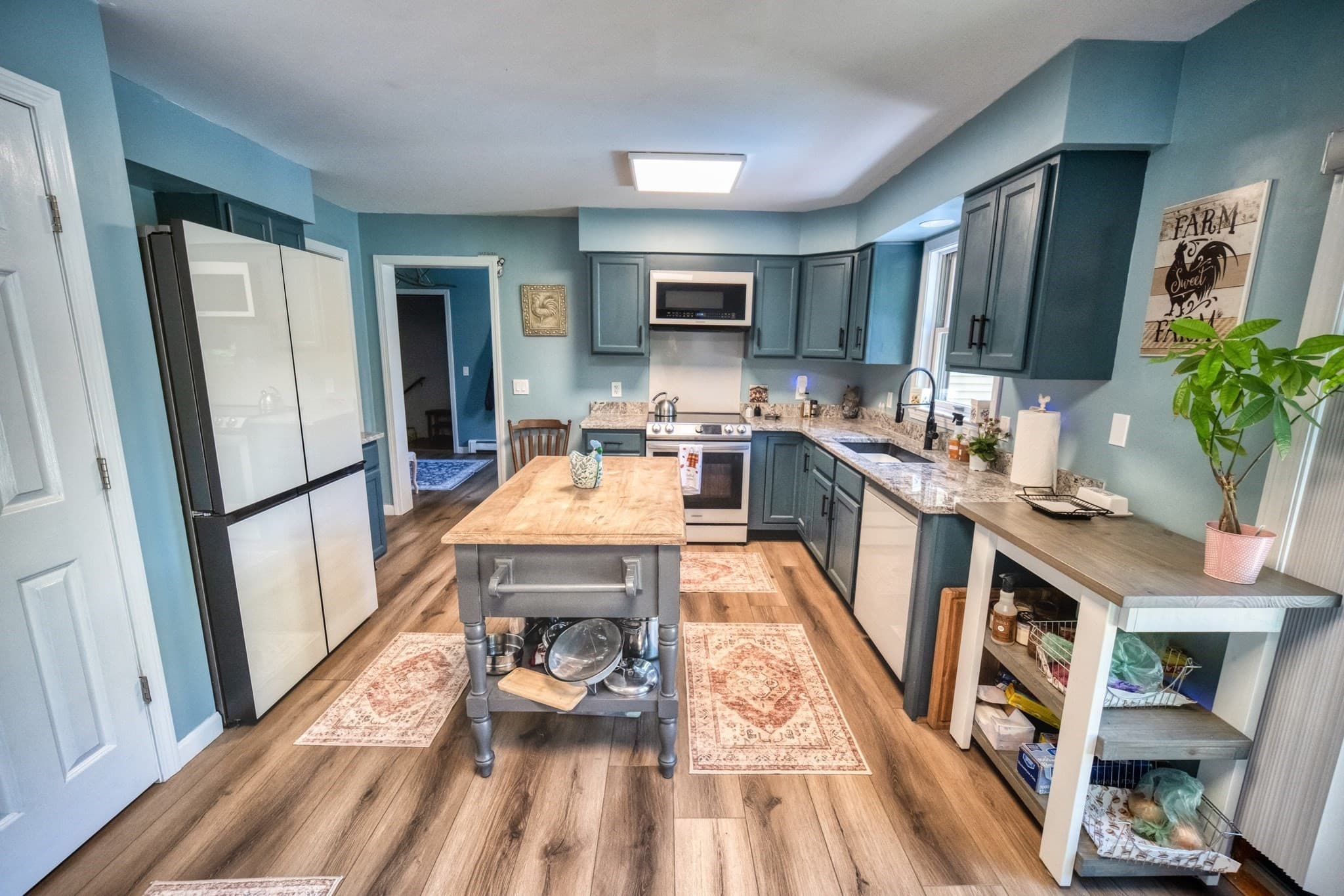 Single Family Residence at 121 Wallum Lake Rd, Douglas MA 01516, Douglas, photo 9 of 38