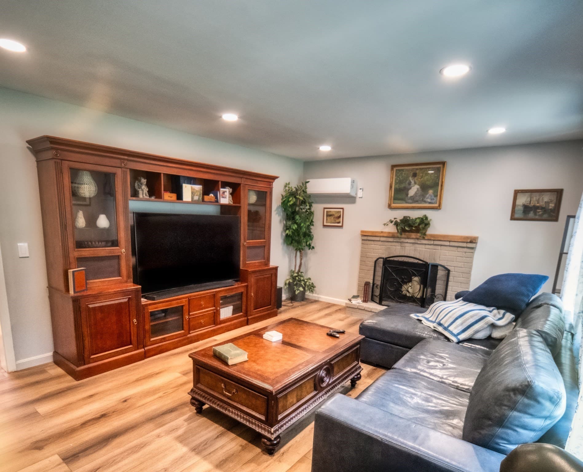 Single Family Residence at 121 Wallum Lake Rd, Douglas MA 01516, Douglas, photo 11 of 38