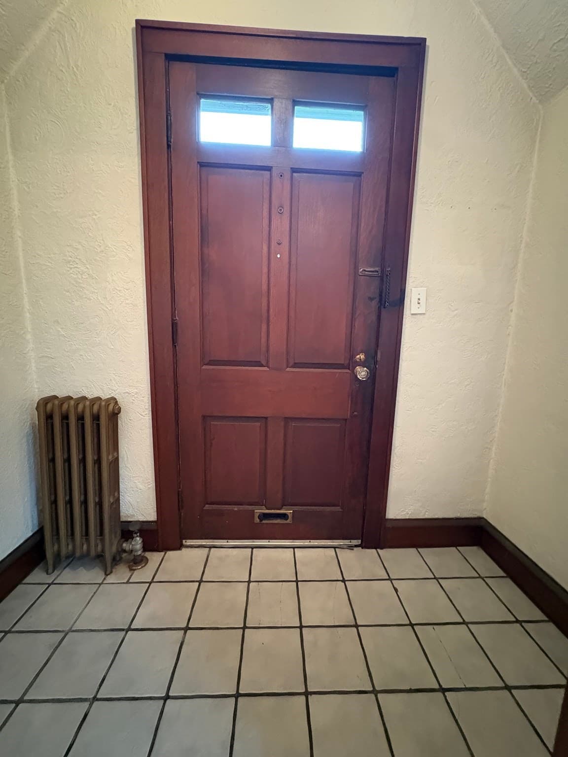 Single Family Residence at 23 Keefe Avenue, Holyoke MA 01040, Holyoke, photo 4 of 23