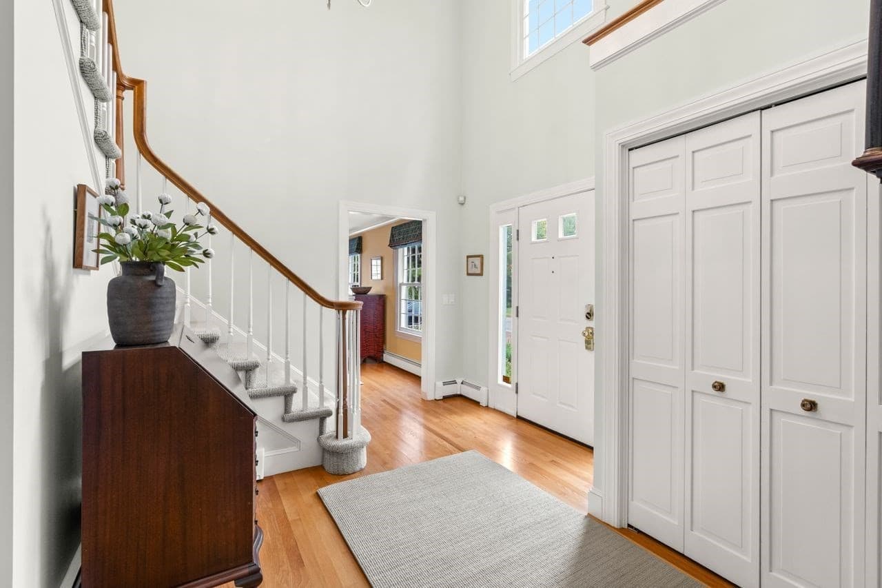 Single Family Residence at 3 King Philip Path, Hingham MA 02043, Hingham, photo 3 of 42
