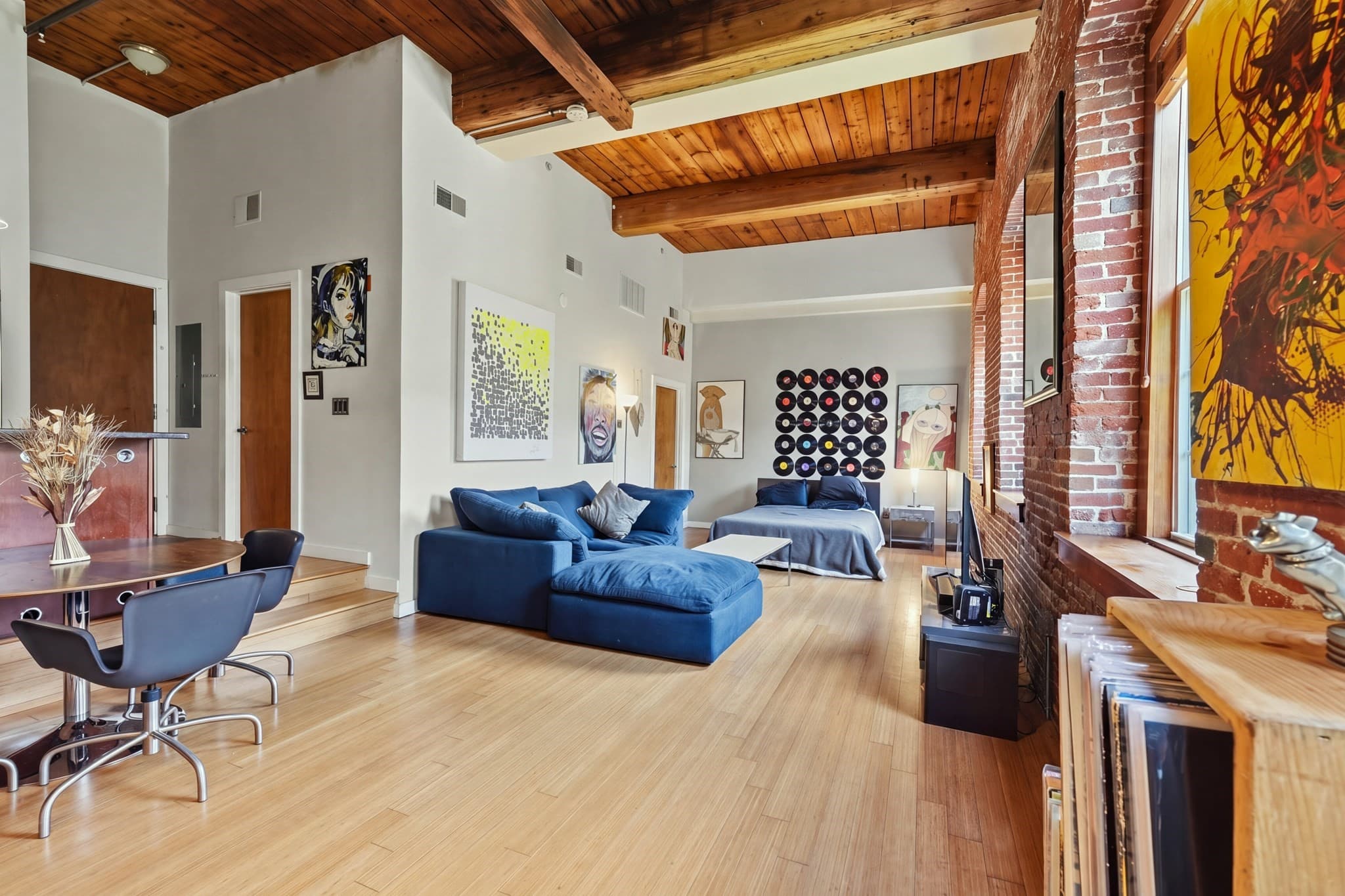 Condominium at 1511 Main Street # C203, Worcester MA 01603, Worcester, photo 16 of 35