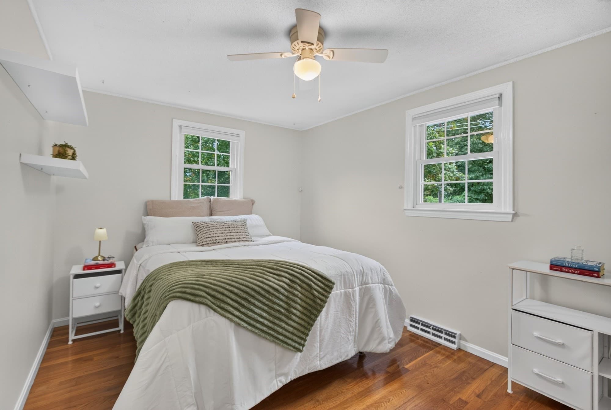 Single Family Residence at 9 Dawn Drive, Chelmsford MA 01824, Chelmsford, photo 16 of 41