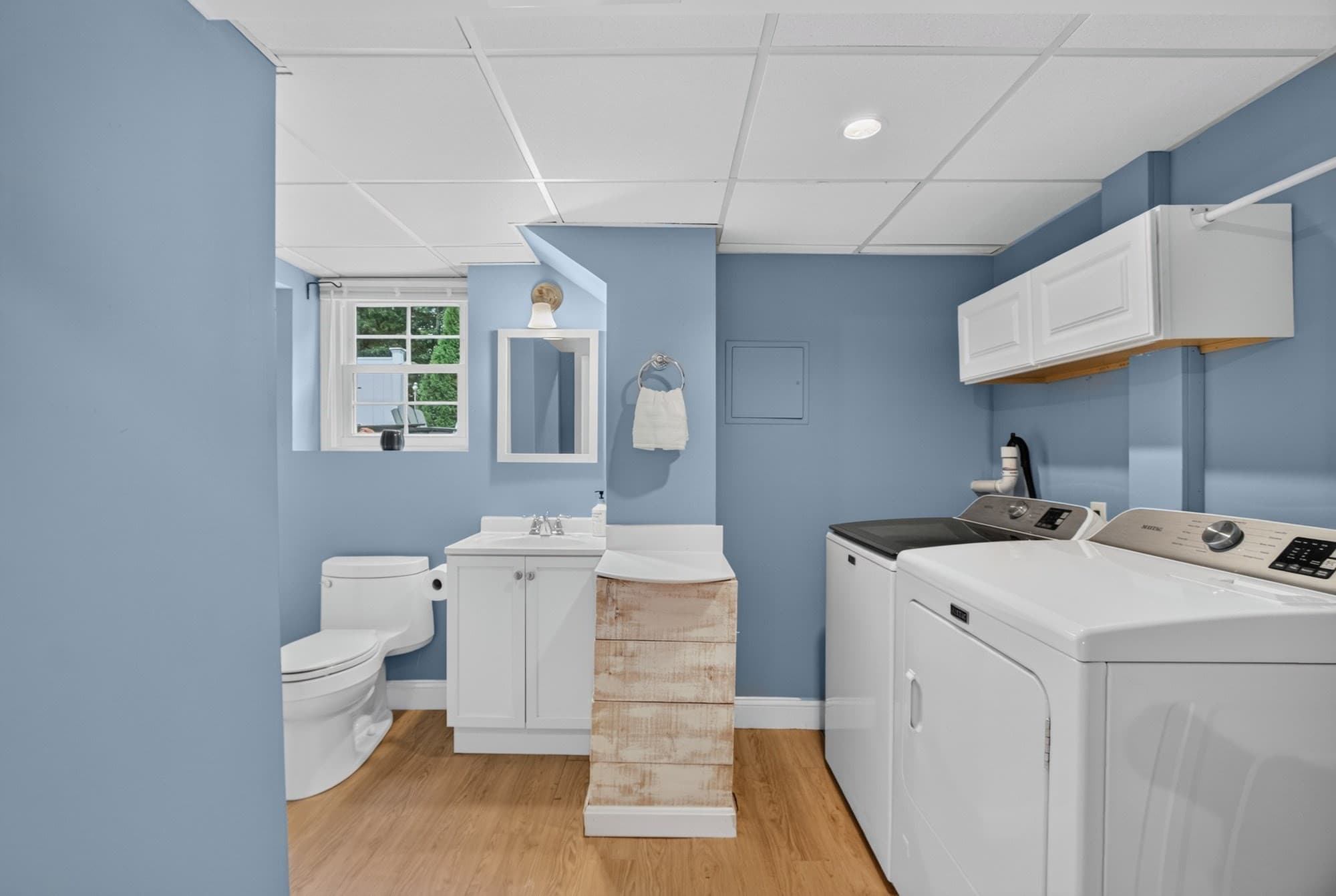 Single Family Residence at 9 Dawn Drive, Chelmsford MA 01824, Chelmsford, photo 26 of 41