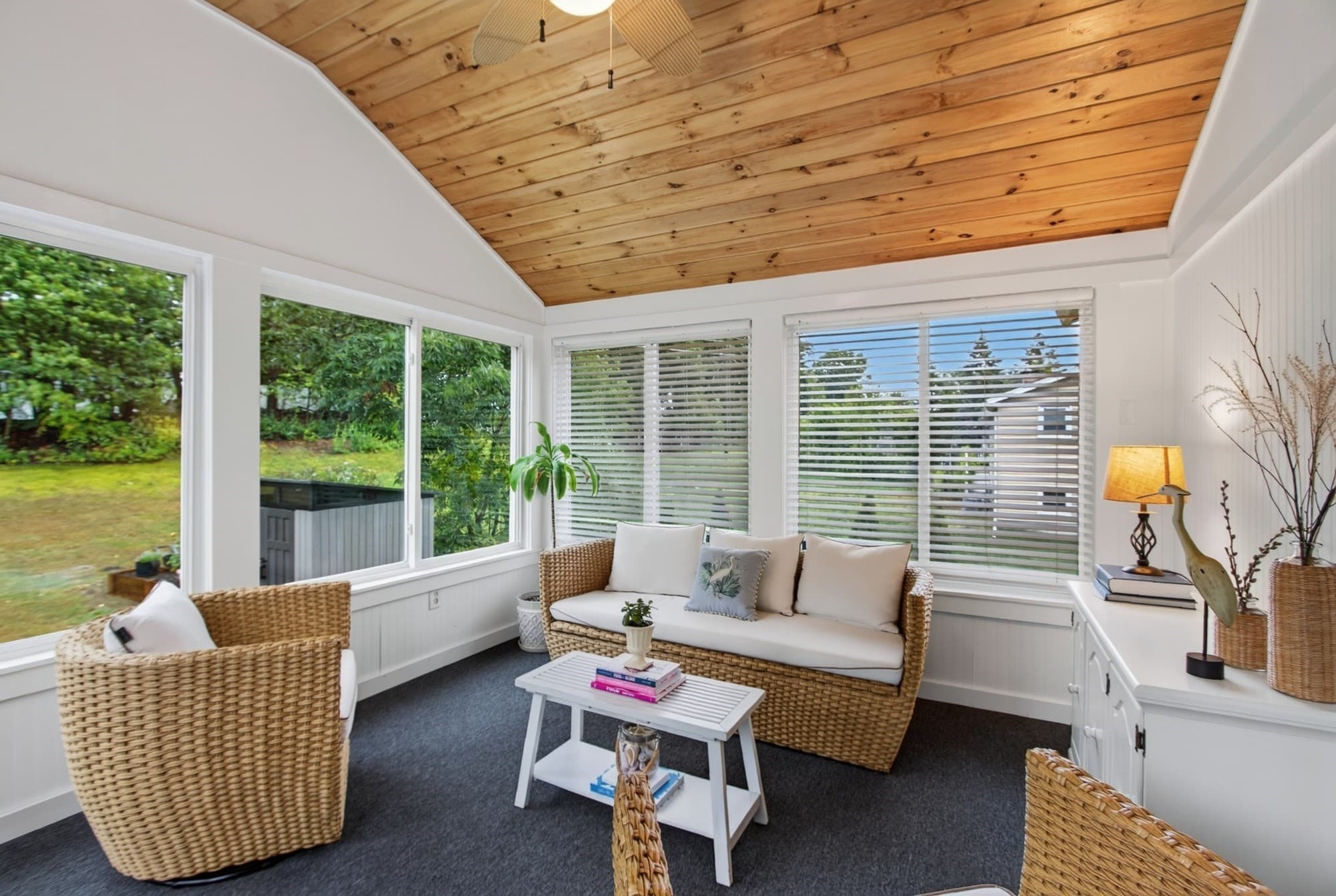 Single Family Residence at 9 Dawn Drive, Chelmsford MA 01824, Chelmsford, photo 34 of 41