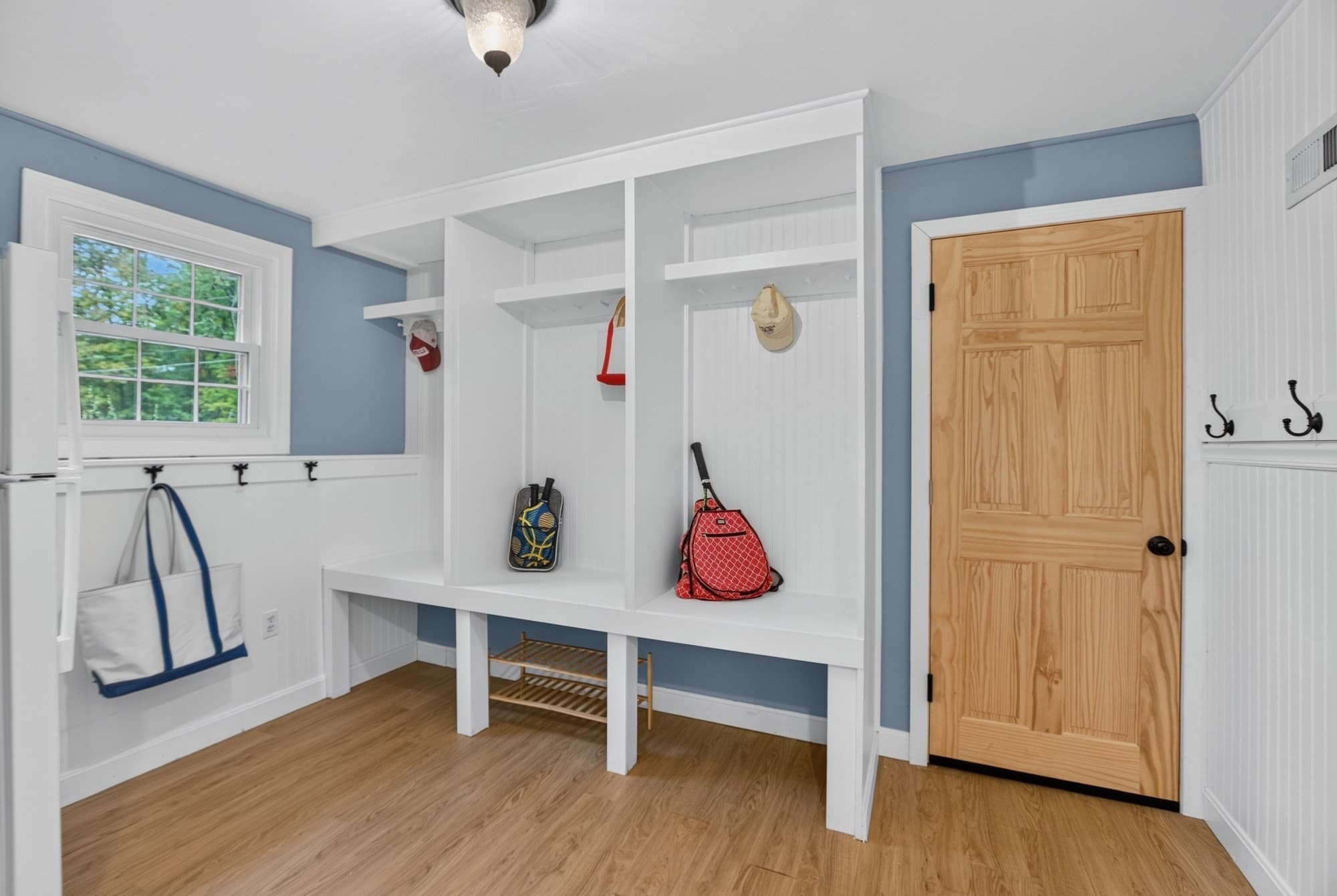 Single Family Residence at 9 Dawn Drive, Chelmsford MA 01824, Chelmsford, photo 25 of 41