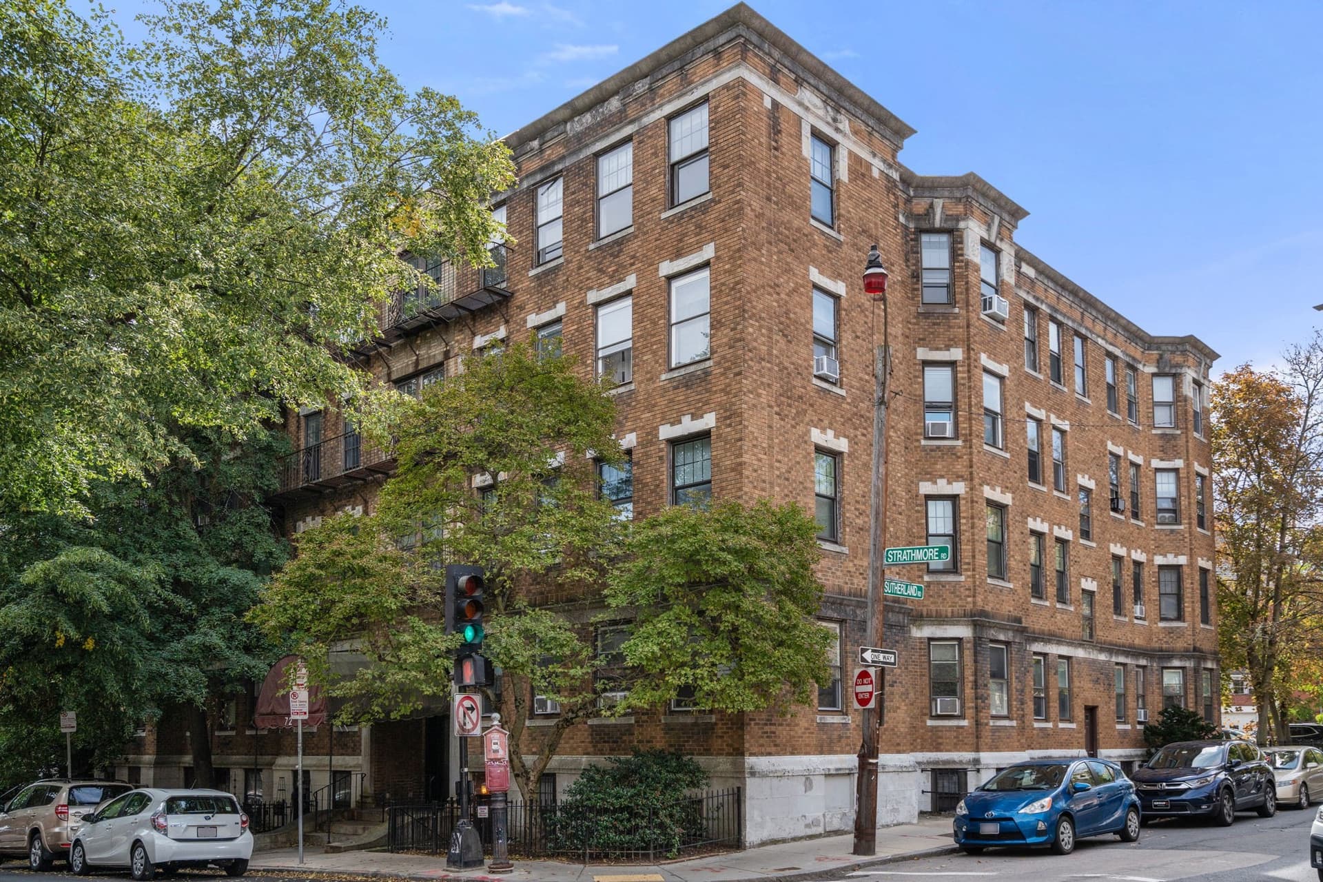 72 Strathmore # 7B, Boston MA 02135