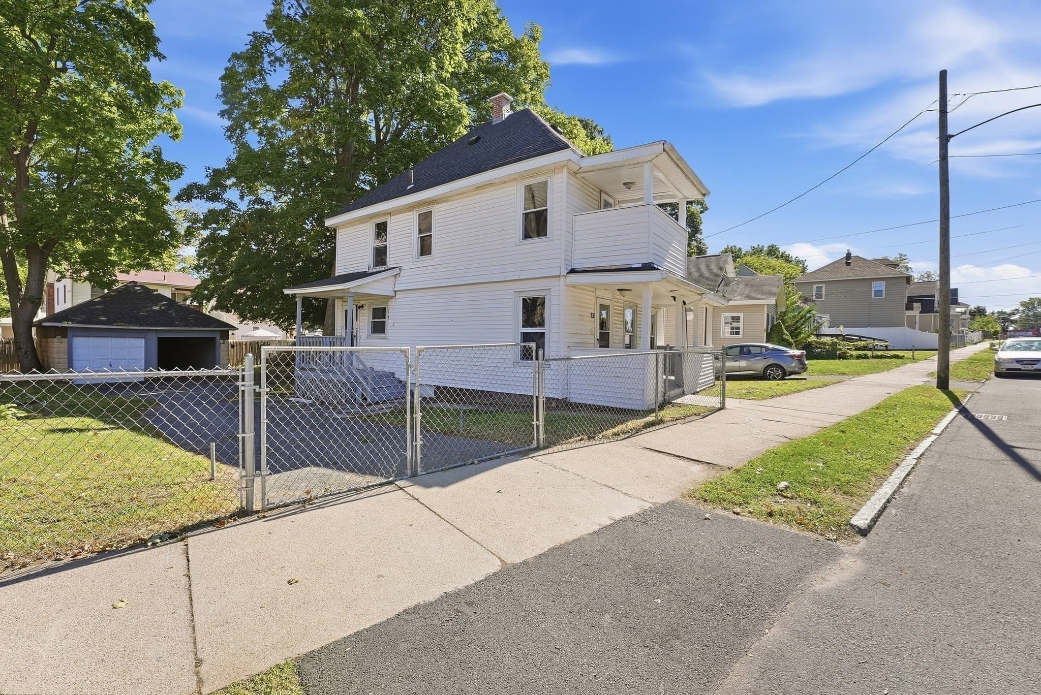Single Family Residence at 73 Jasper St, Springfield MA 01109, Springfield, photo 34 of 38