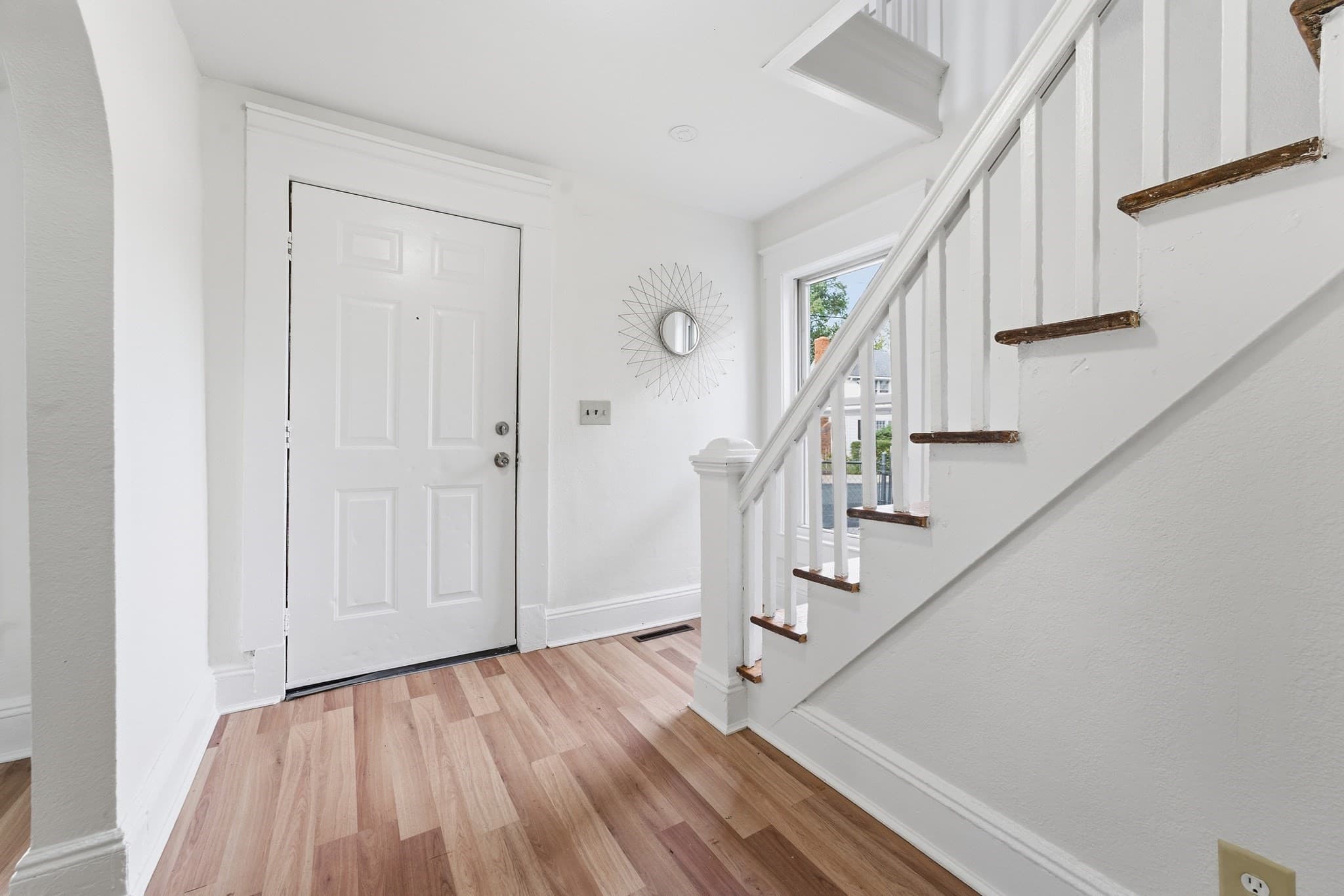 Single Family Residence at 73 Jasper St, Springfield MA 01109, Springfield, photo 14 of 38