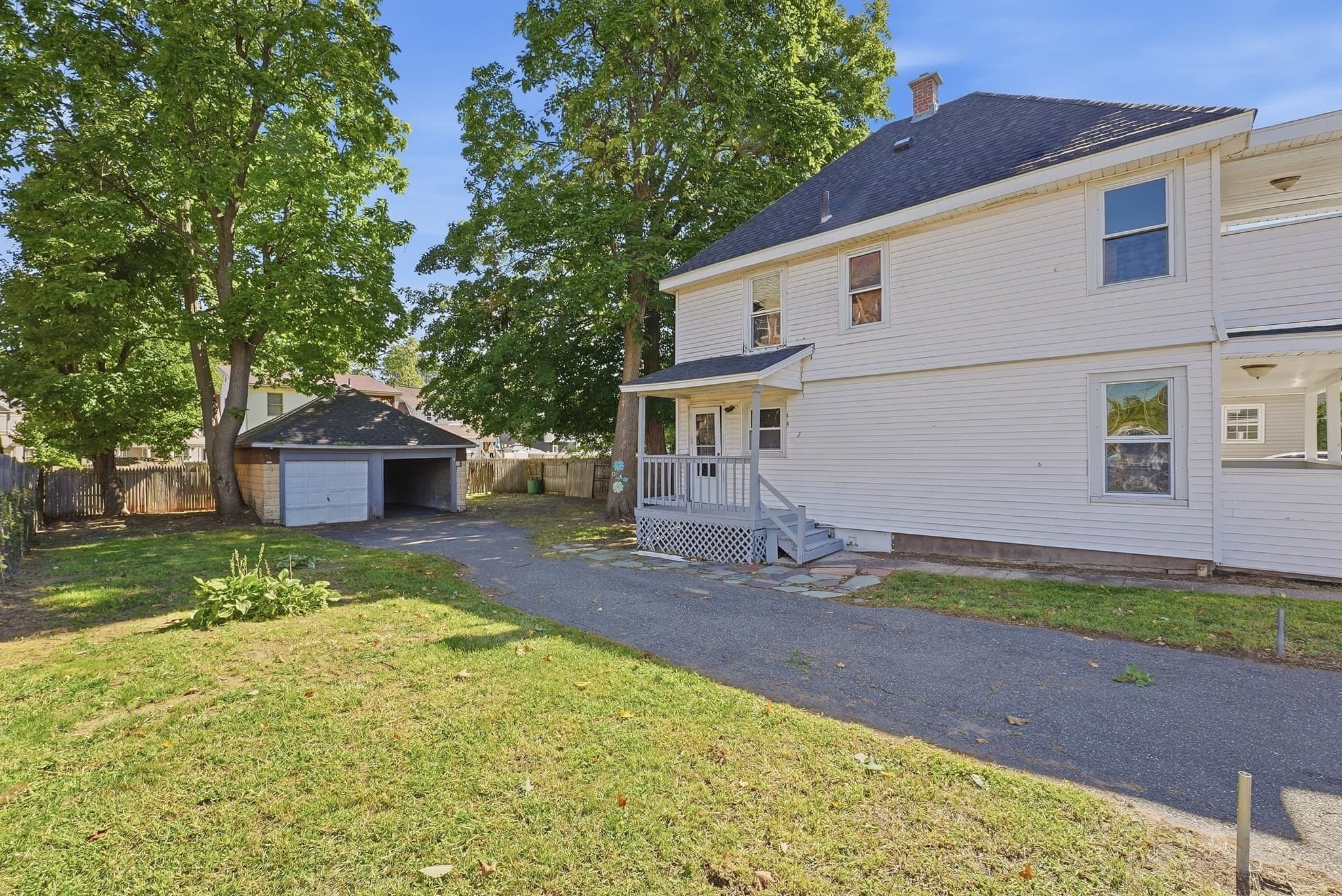 Single Family Residence at 73 Jasper St, Springfield MA 01109, Springfield, photo 29 of 38
