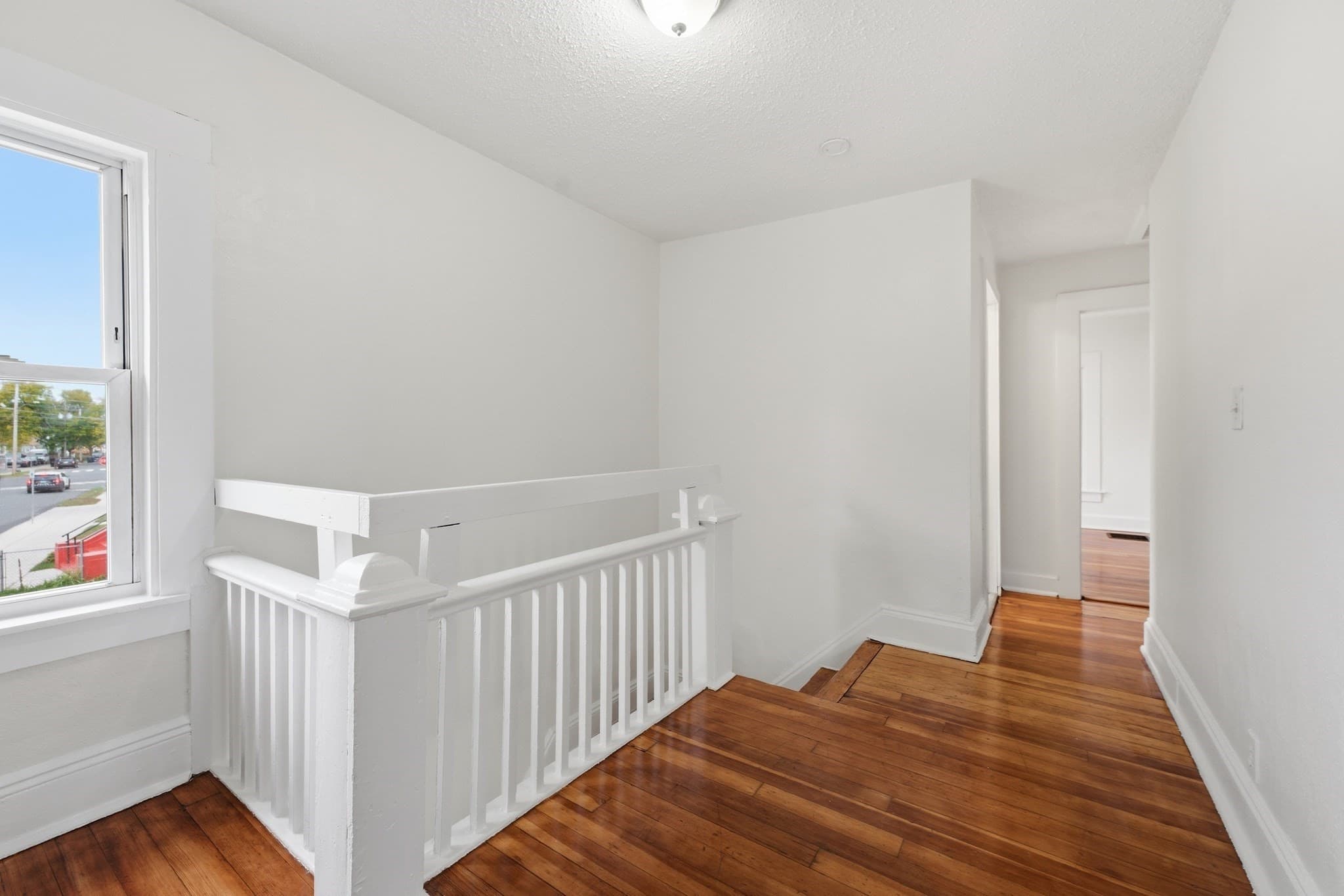 Single Family Residence at 73 Jasper St, Springfield MA 01109, Springfield, photo 25 of 38