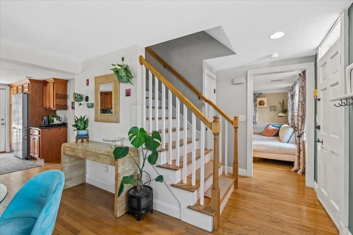 Single Family Residence at 70 Church St, Weymouth MA 02189, Weymouth, photo 6 of 31