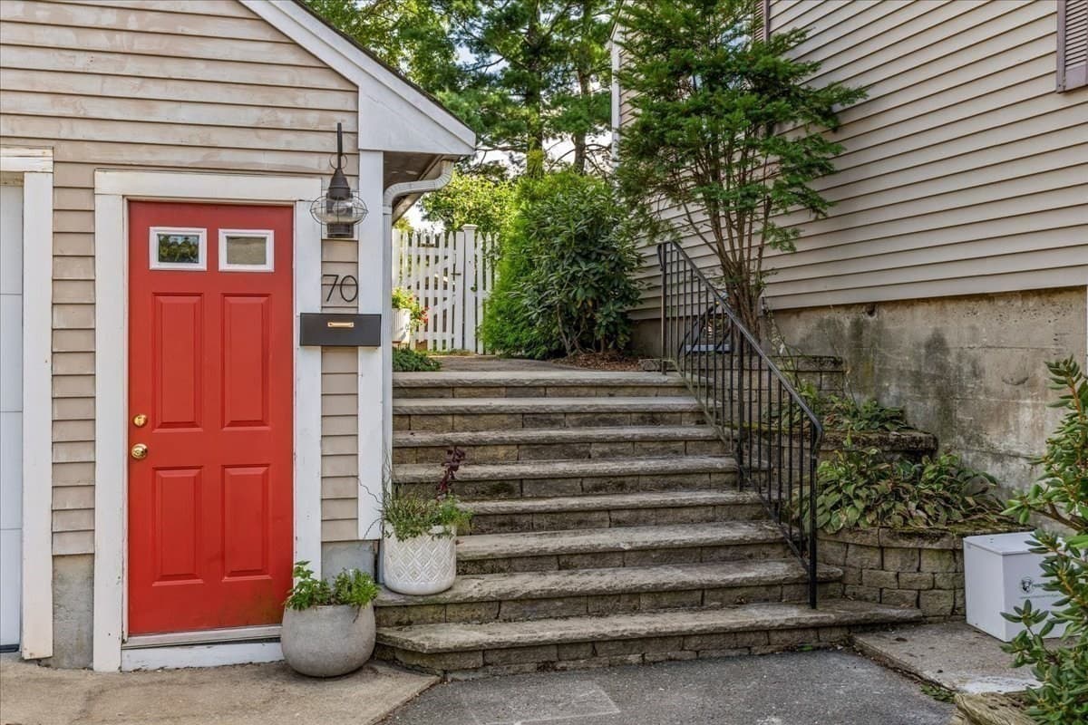 Single Family Residence at 70 Church St, Weymouth MA 02189, Weymouth, photo 26 of 31