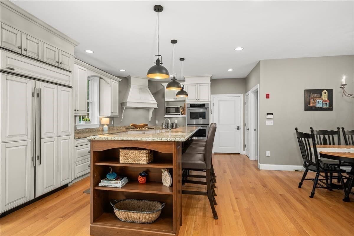 Single Family Residence at 111 Paige Hill Rd, Brimfield MA 01010, Brimfield, photo 5 of 40