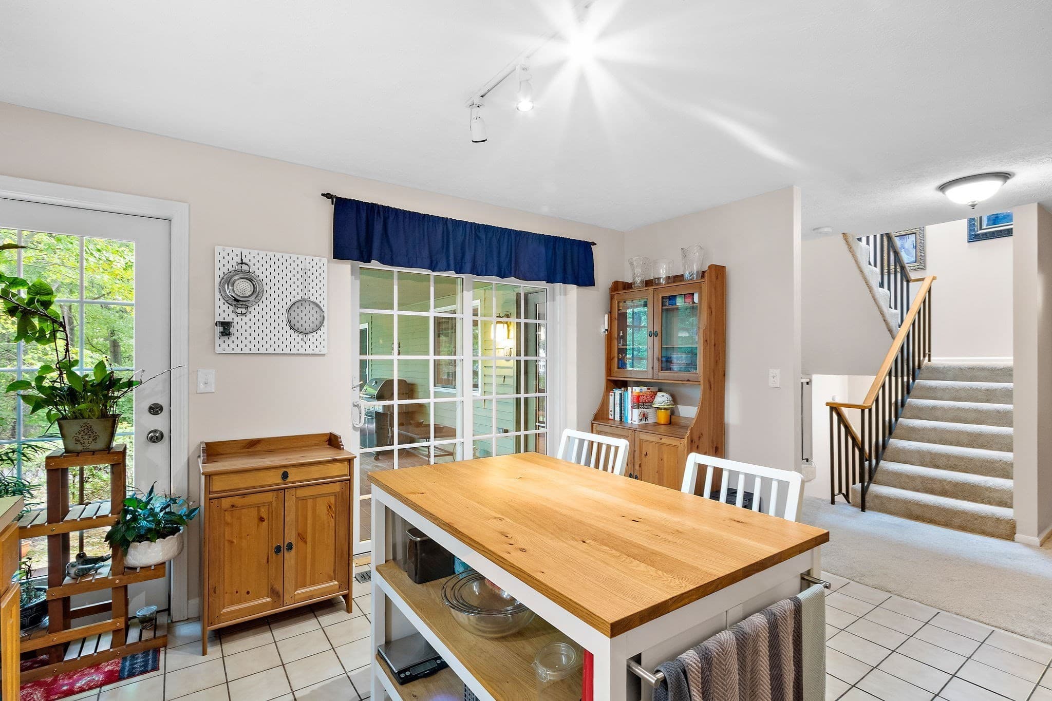 Condominium at 12 Country Club Ln # D, Milford MA 01757, Milford, photo 7 of 30