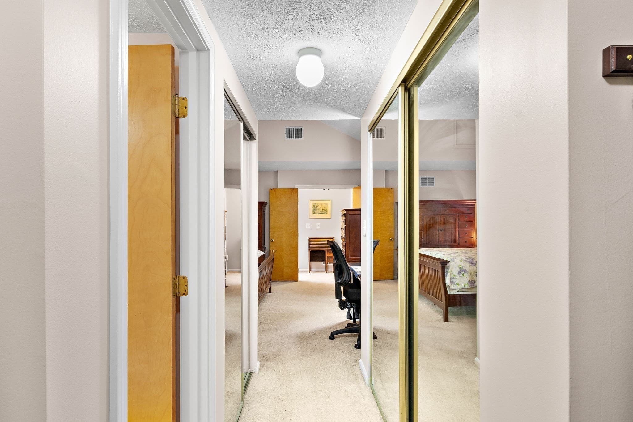 Condominium at 12 Country Club Ln # D, Milford MA 01757, Milford, photo 18 of 30