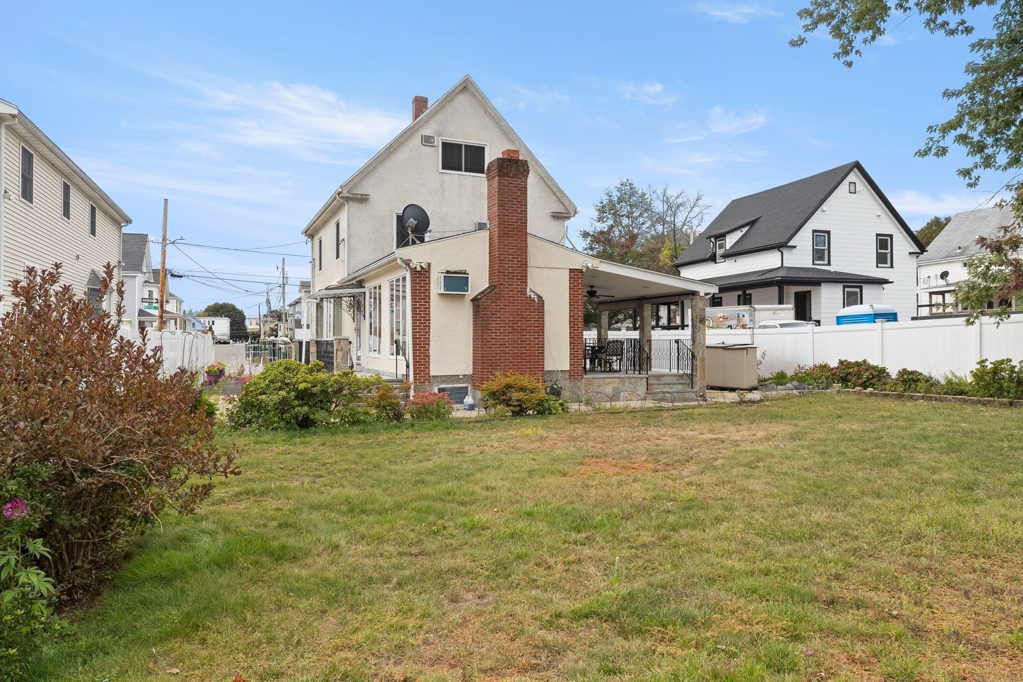 Single Family Residence at 21 Buxton St, Peabody MA 01960, Peabody, photo 3 of 42