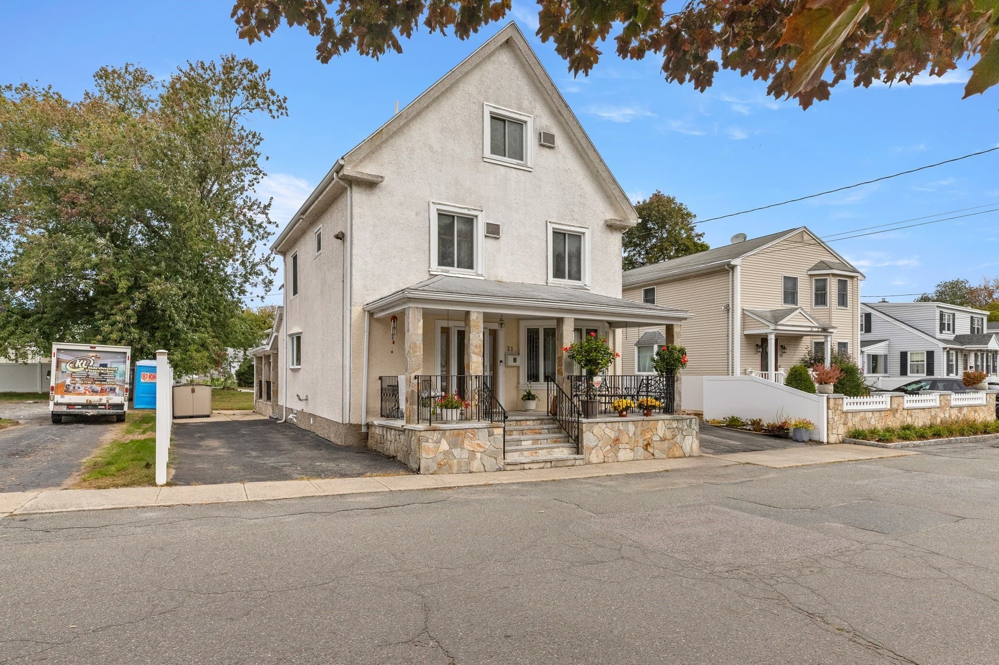 21 Buxton St, Peabody MA 01960