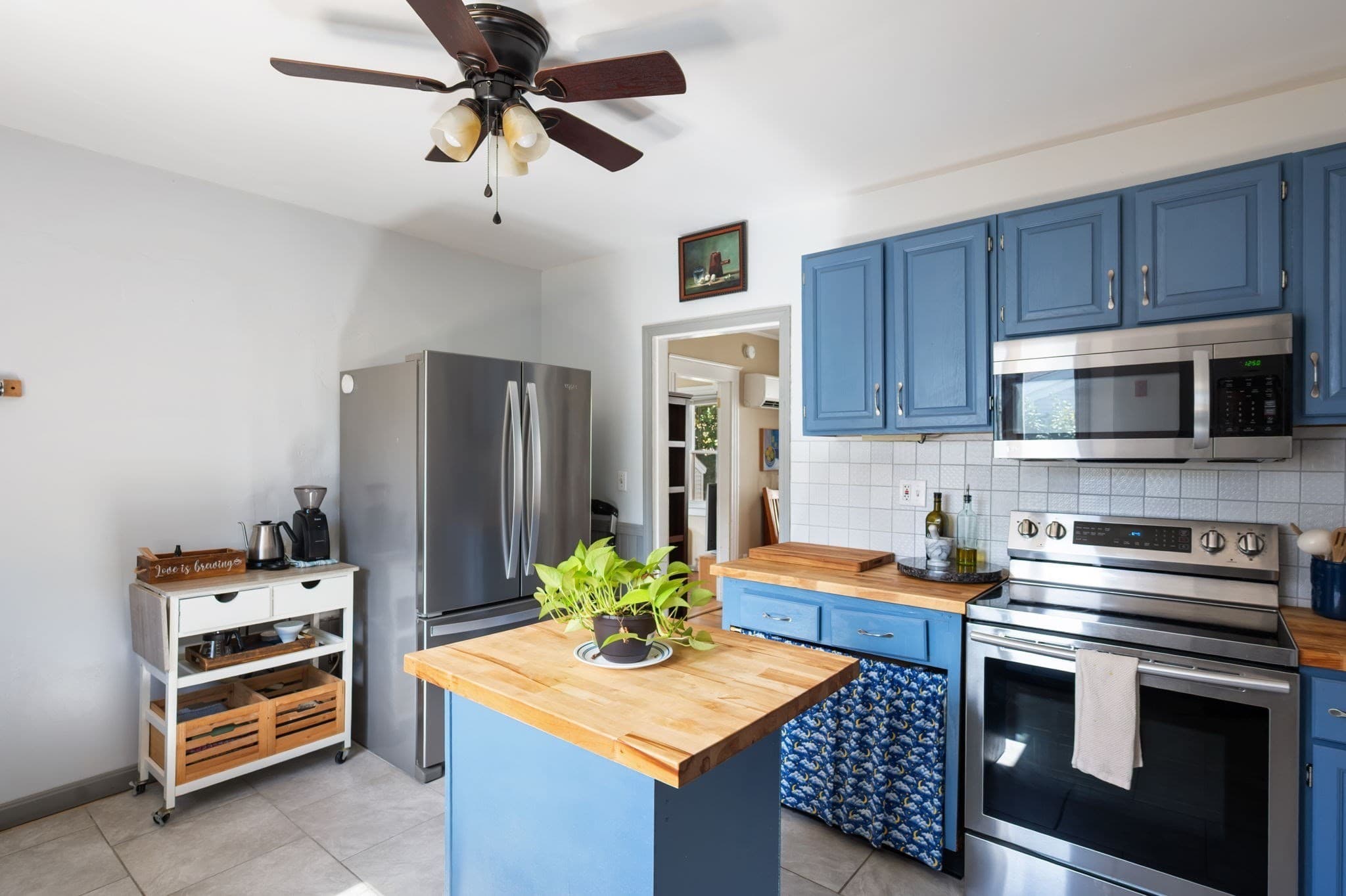 Single Family Residence at 79 Virginia Rd, Quincy MA 02169, Quincy, photo 13 of 32