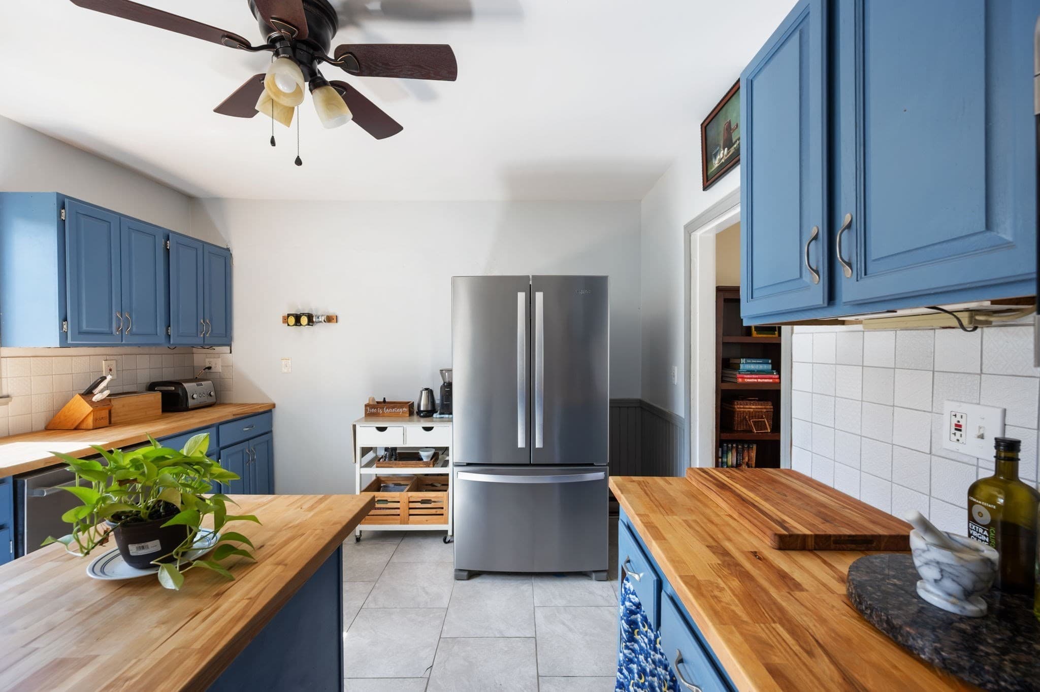 Single Family Residence at 79 Virginia Rd, Quincy MA 02169, Quincy, photo 9 of 32