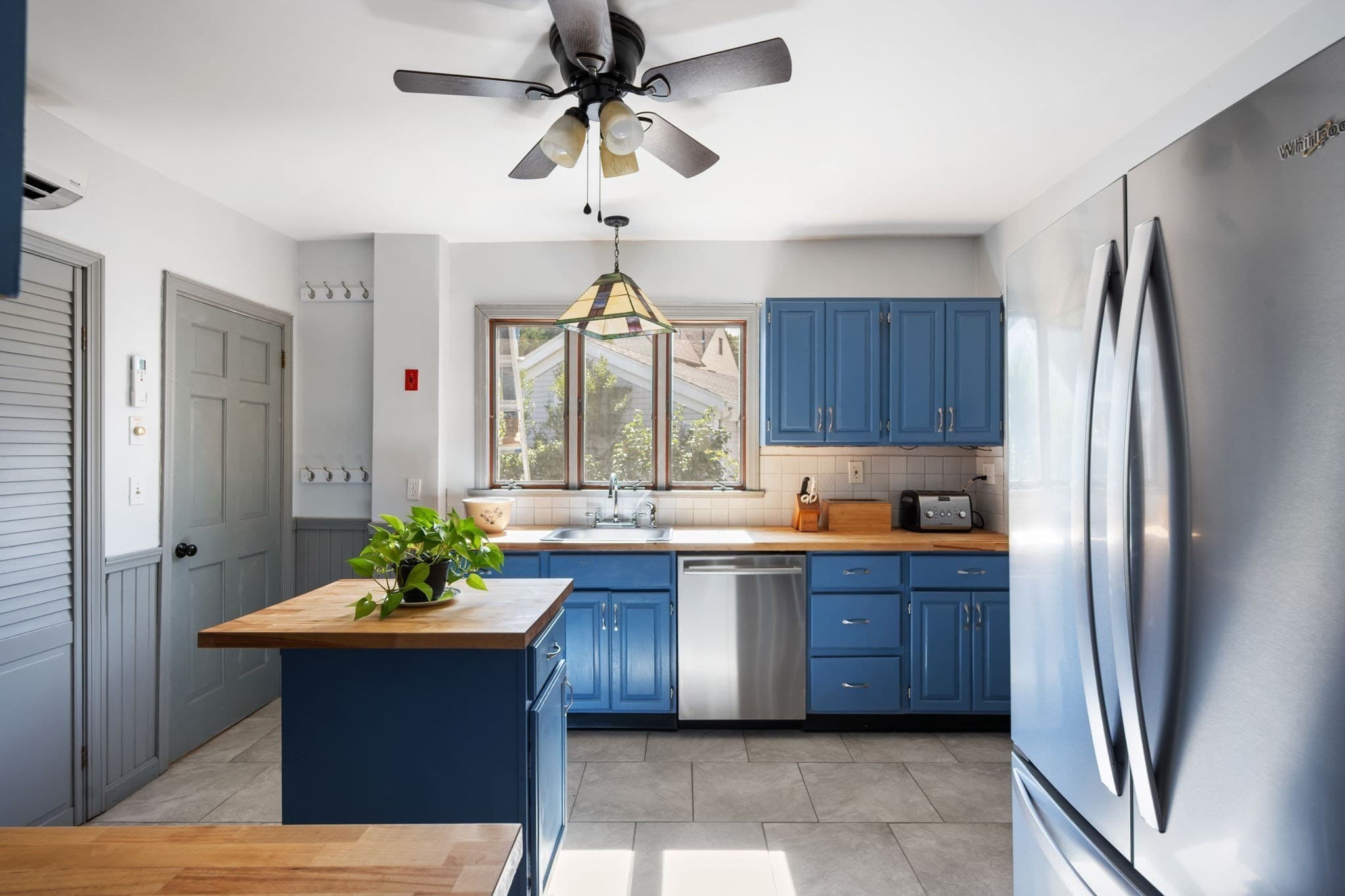 Single Family Residence at 79 Virginia Rd, Quincy MA 02169, Quincy, photo 14 of 32