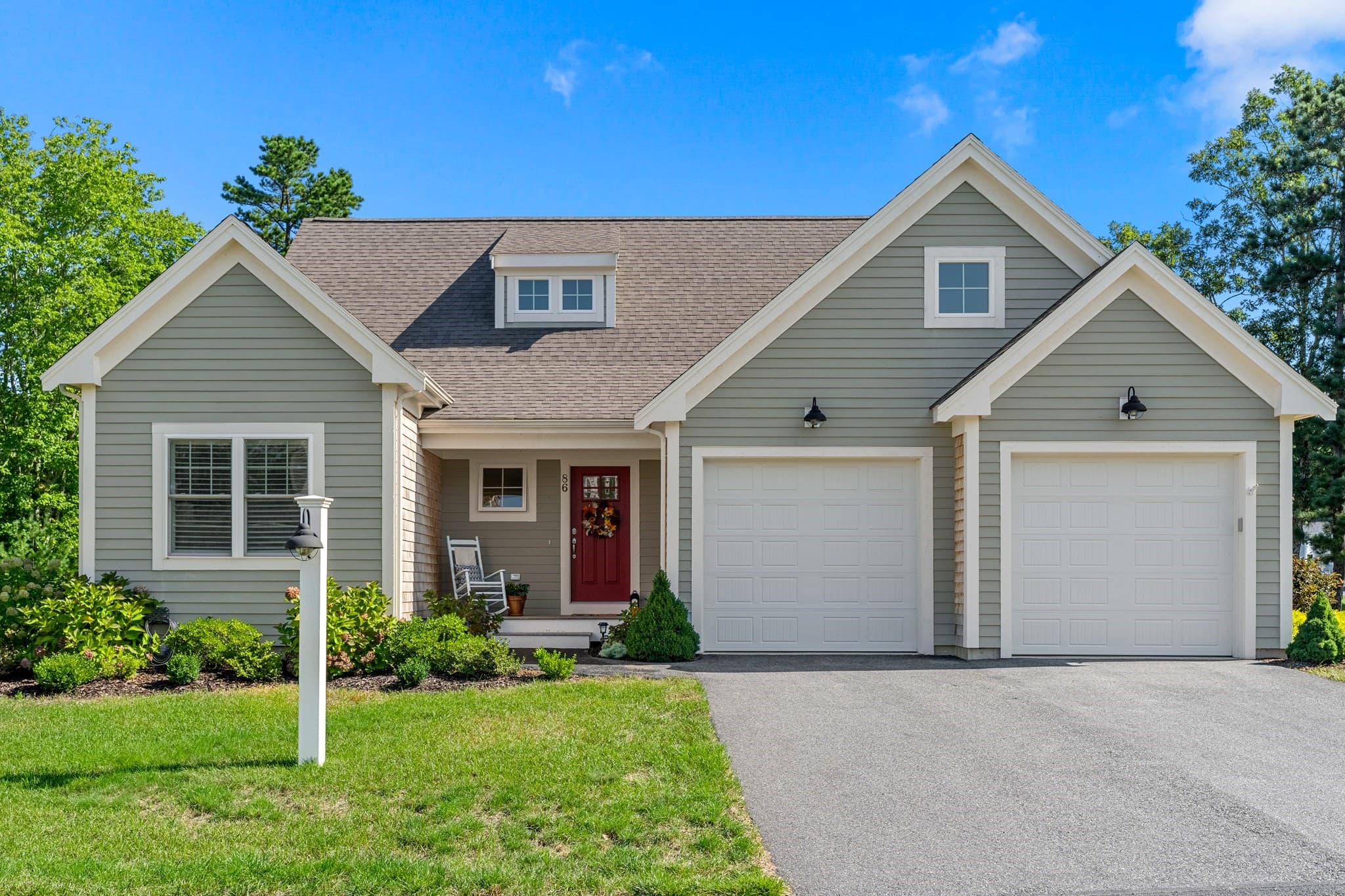 86 White Clover Trl, Plymouth MA 02360