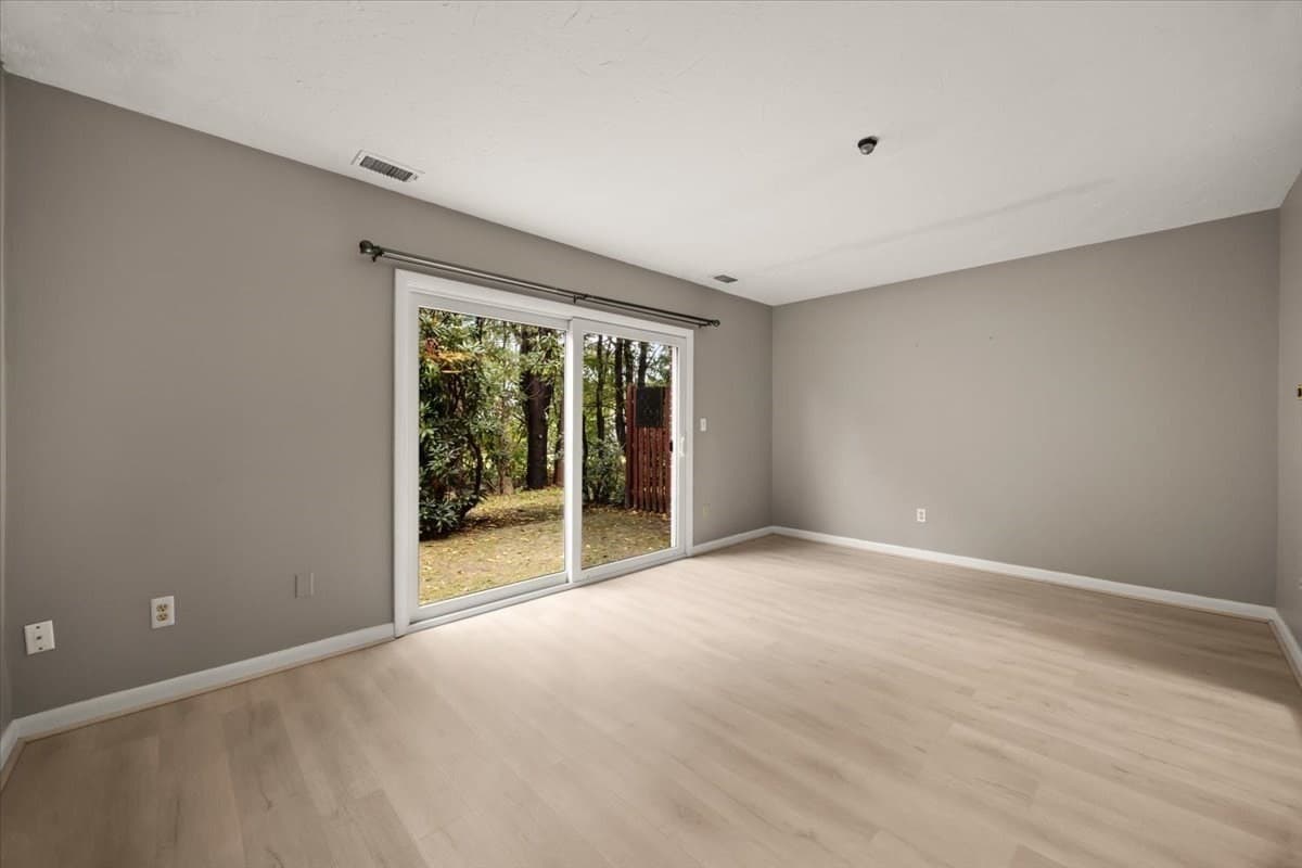 Condominium at 30 Patricia Drive # 30, Stoughton MA 02072, Stoughton, photo 12 of 32