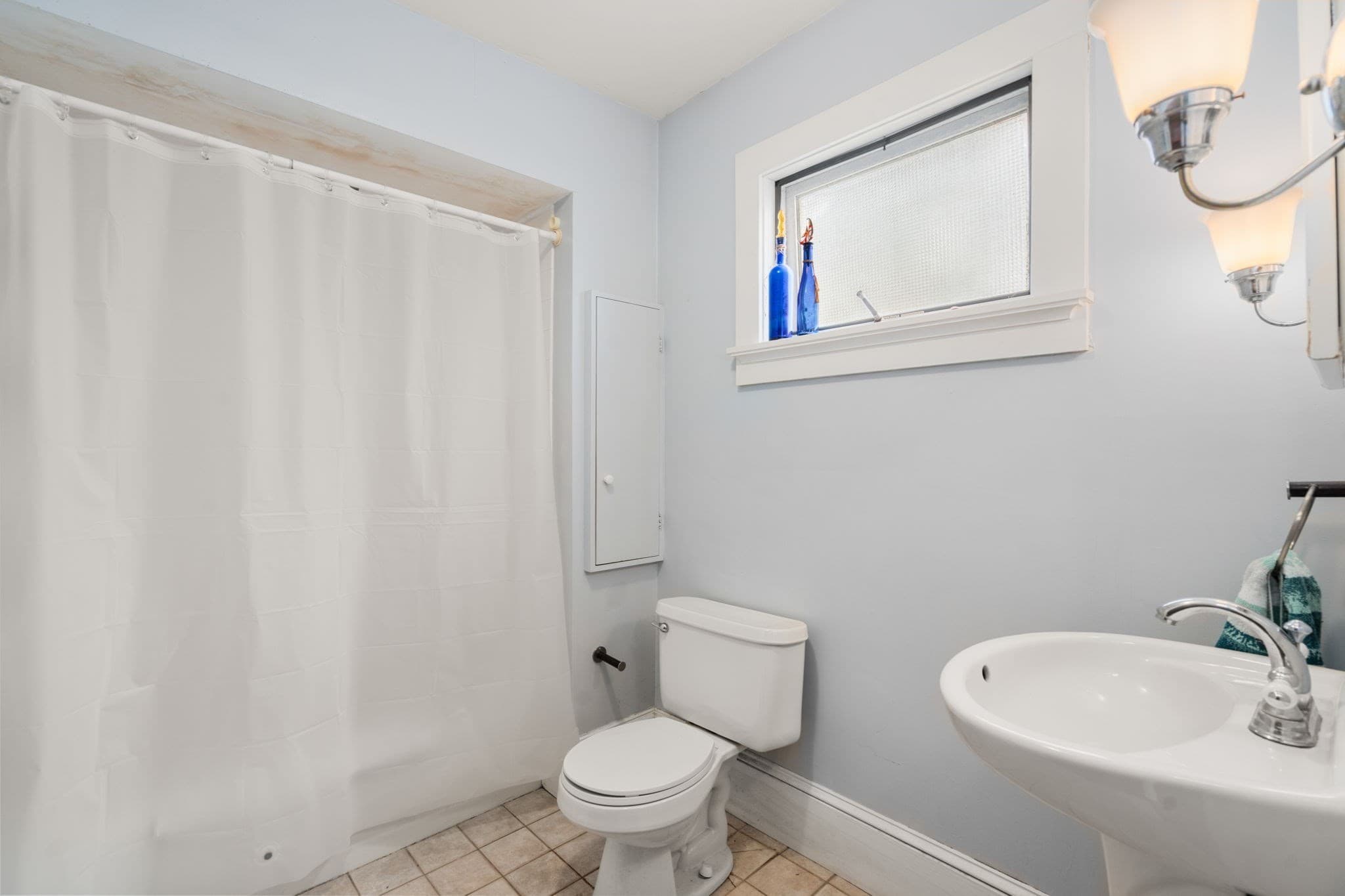Single Family Residence at 89 Dover St, Somerville MA 02144, Somerville, photo 15 of 26