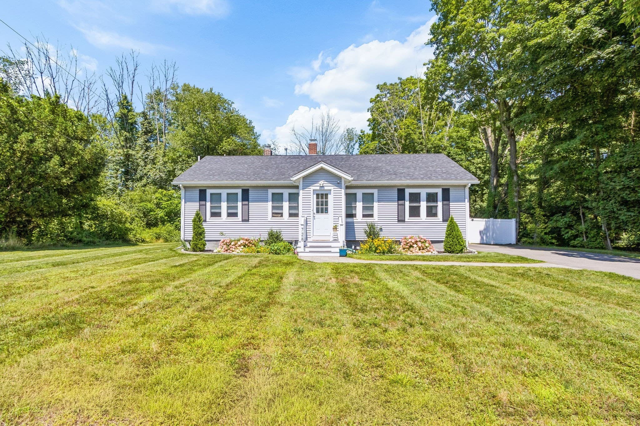 Single Family Residence at 728 Pleasant St, Attleboro MA 02703, Attleboro, photo 2 of 41