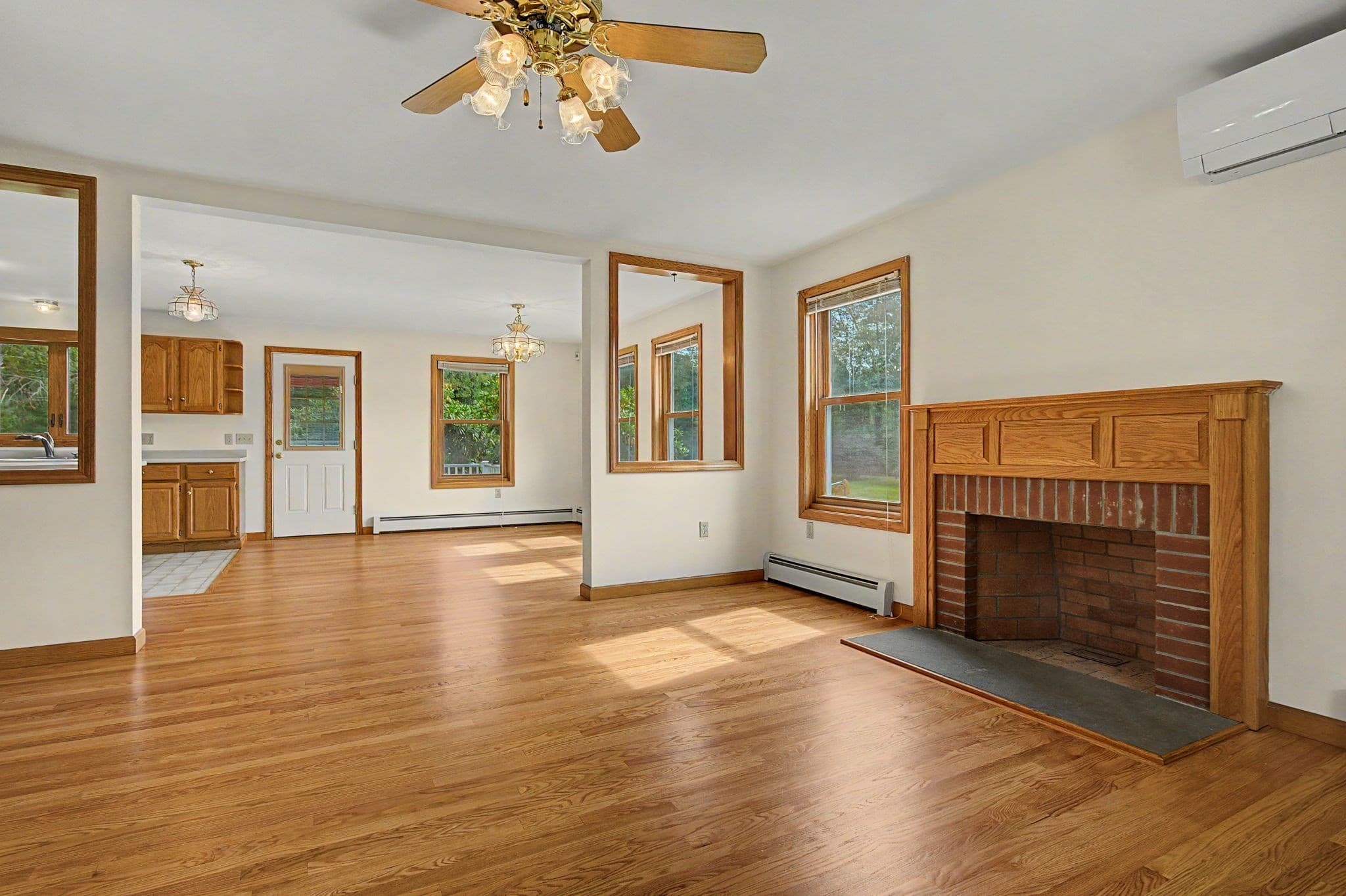 Single Family Residence at 35 Cook Rd, Southampton MA 01073, Southampton, photo 8 of 36