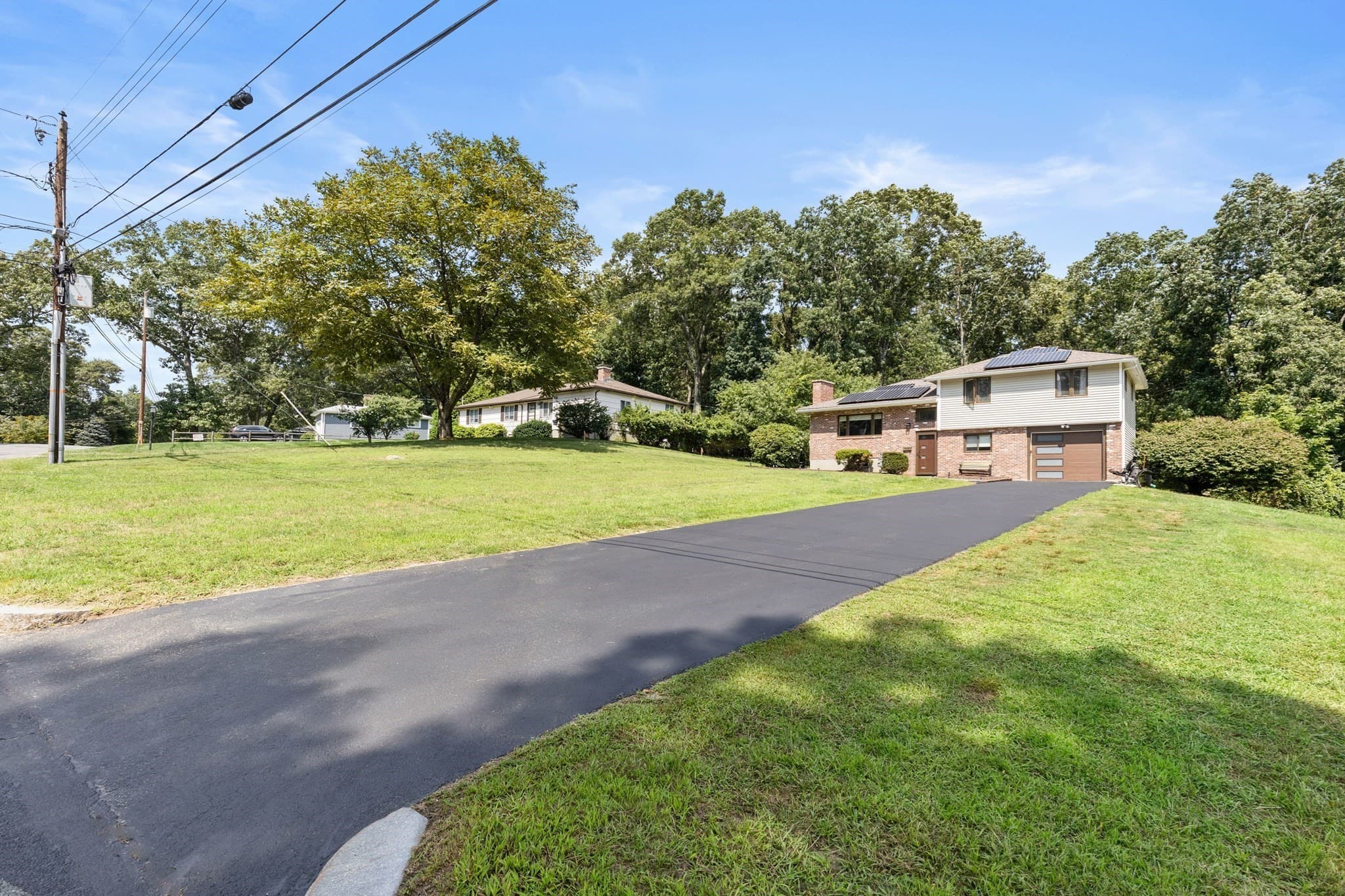 27 Lyman Rd, Framingham MA 01701