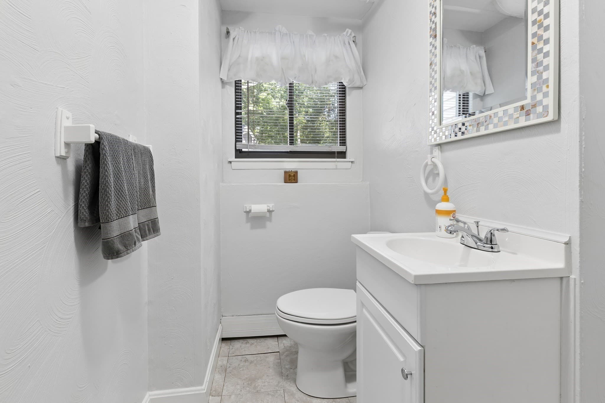 Single Family Residence at 27 Lyman Rd, Framingham MA 01701, Framingham, photo 24 of 28