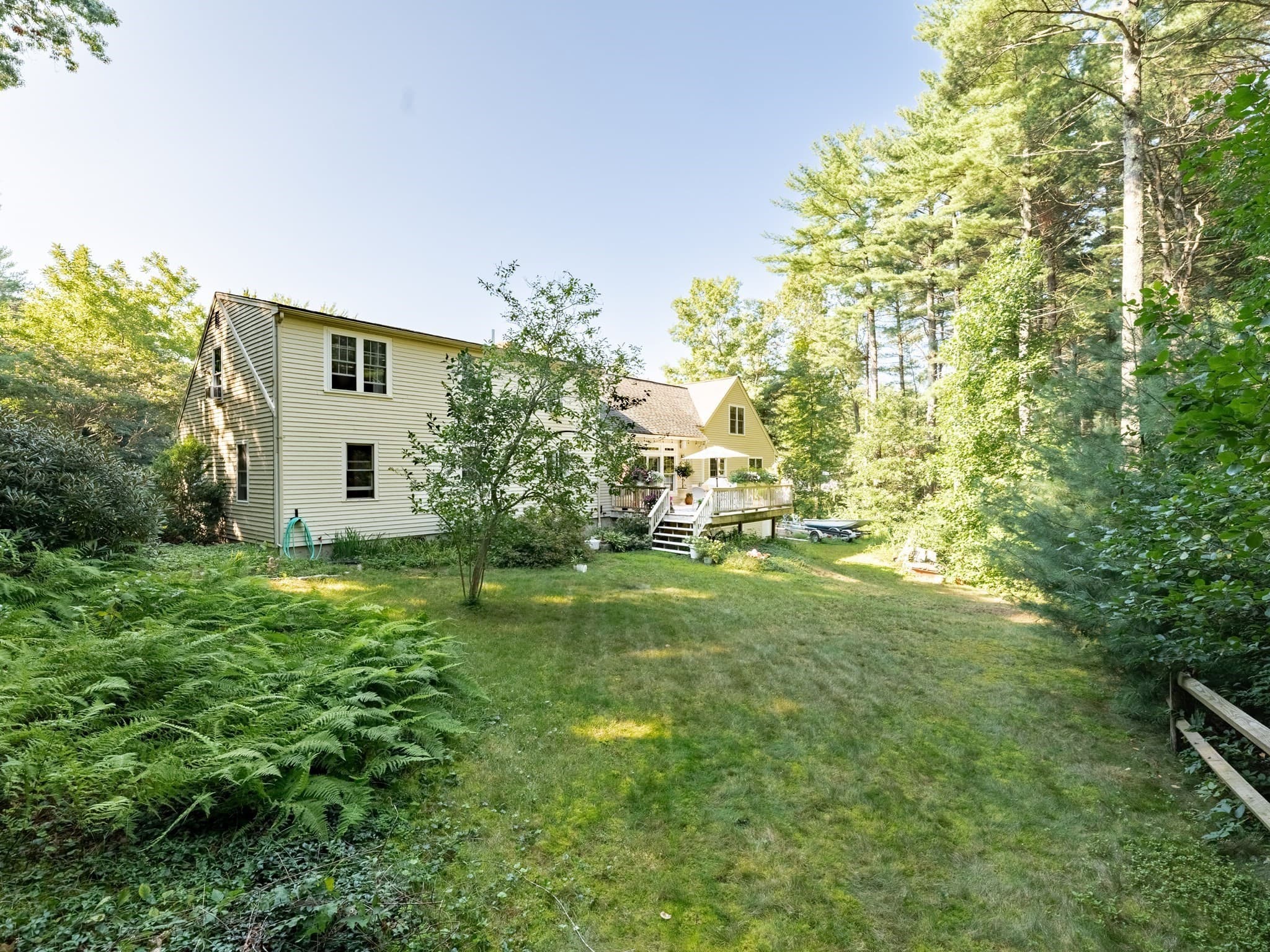 Single Family Residence at 14 Copper Beech Dr, Kingston MA 02364, Kingston, photo 5 of 42