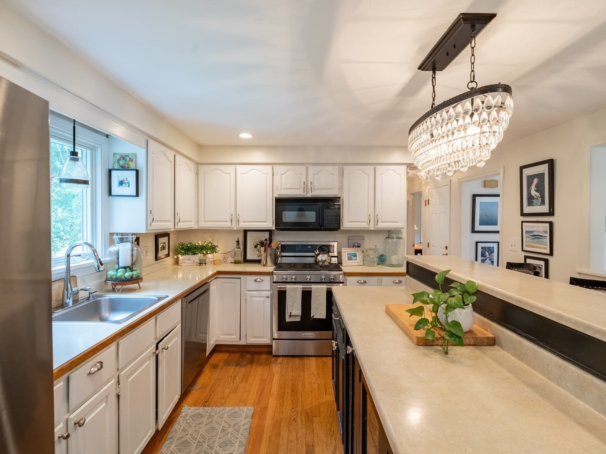Single Family Residence at 14 Copper Beech Dr, Kingston MA 02364, Kingston, photo 14 of 42