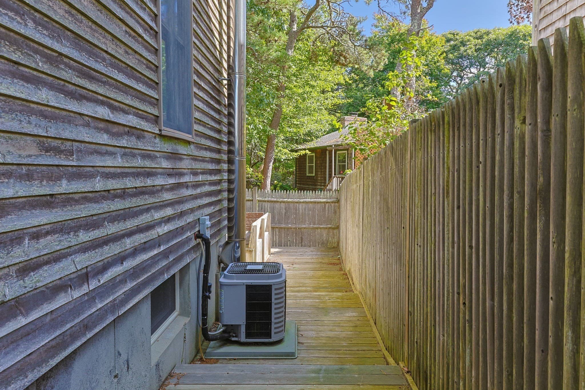 Condominium at 10 Seashore Park Dr # M, Provincetown MA 02657, Provincetown, photo 27 of 36