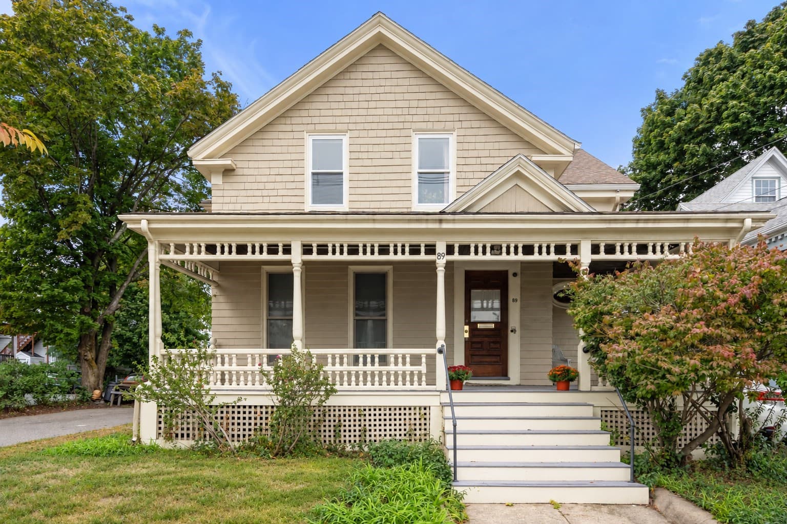 89 Dover St, Somerville MA 02144