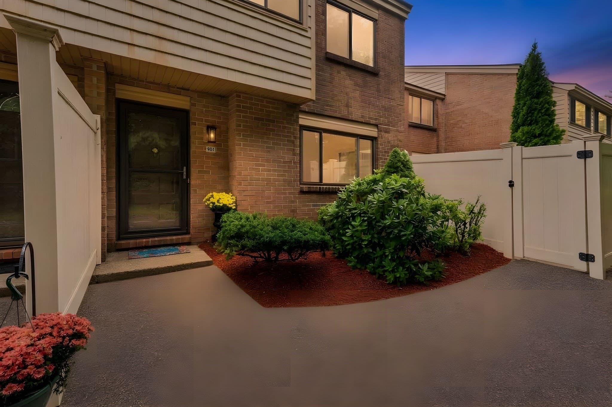 Condominium at 131 Greenbrook Drive # 131, Stoughton MA 02072, Stoughton, photo 2 of 42