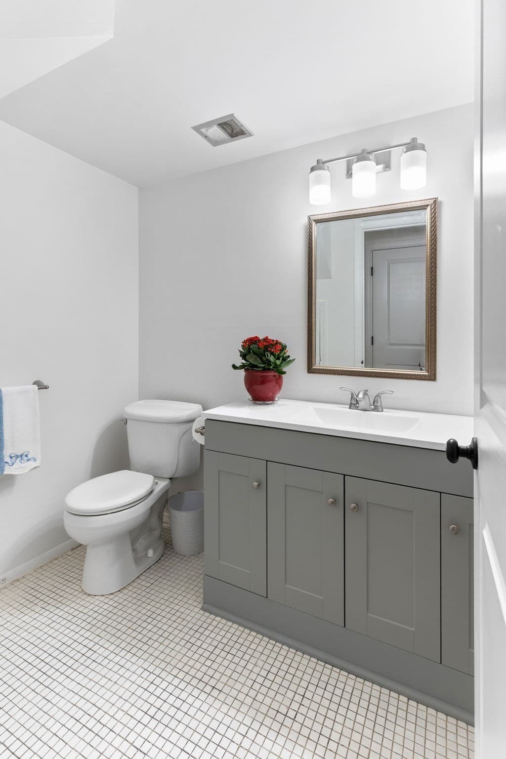Condominium at 131 Greenbrook Drive # 131, Stoughton MA 02072, Stoughton, photo 20 of 42