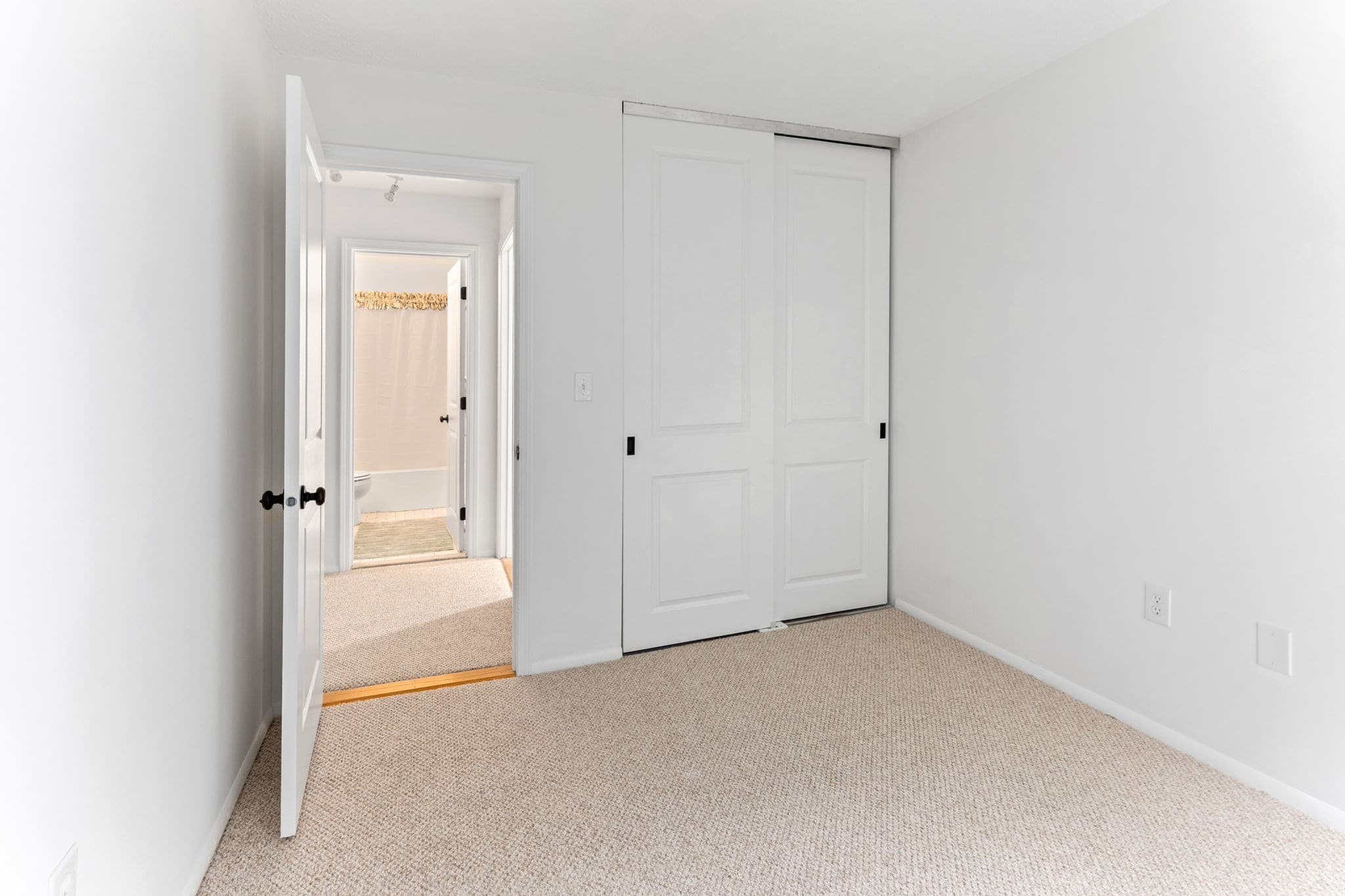 Condominium at 131 Greenbrook Drive # 131, Stoughton MA 02072, Stoughton, photo 30 of 42