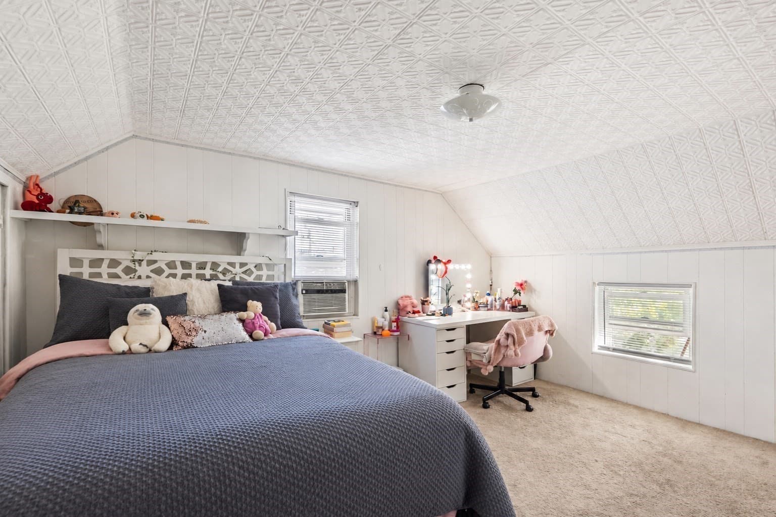 Single Family Residence at 333 Pearl St, Malden MA 02148, Malden, photo 9 of 12