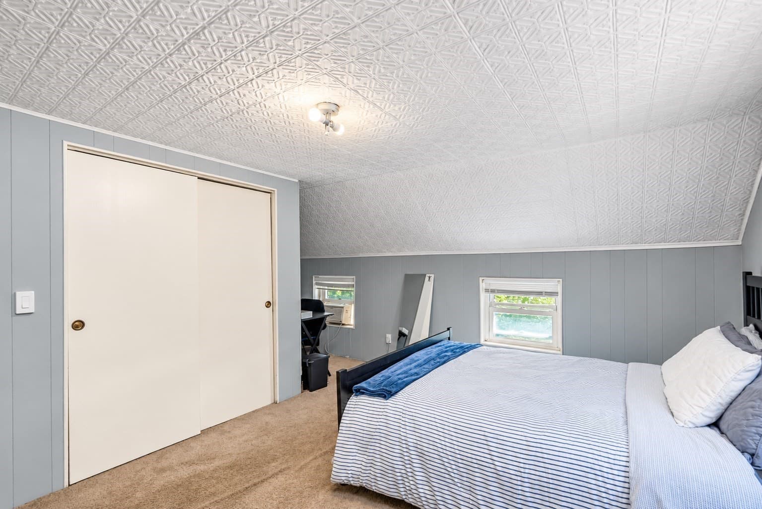 Single Family Residence at 333 Pearl St, Malden MA 02148, Malden, photo 10 of 12
