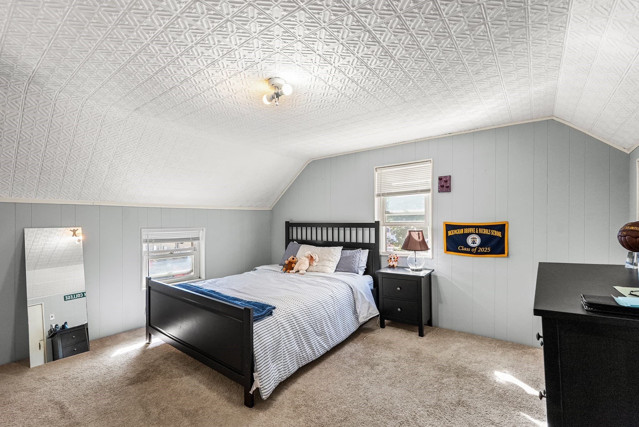 Single Family Residence at 333 Pearl St, Malden MA 02148, Malden, photo 11 of 12
