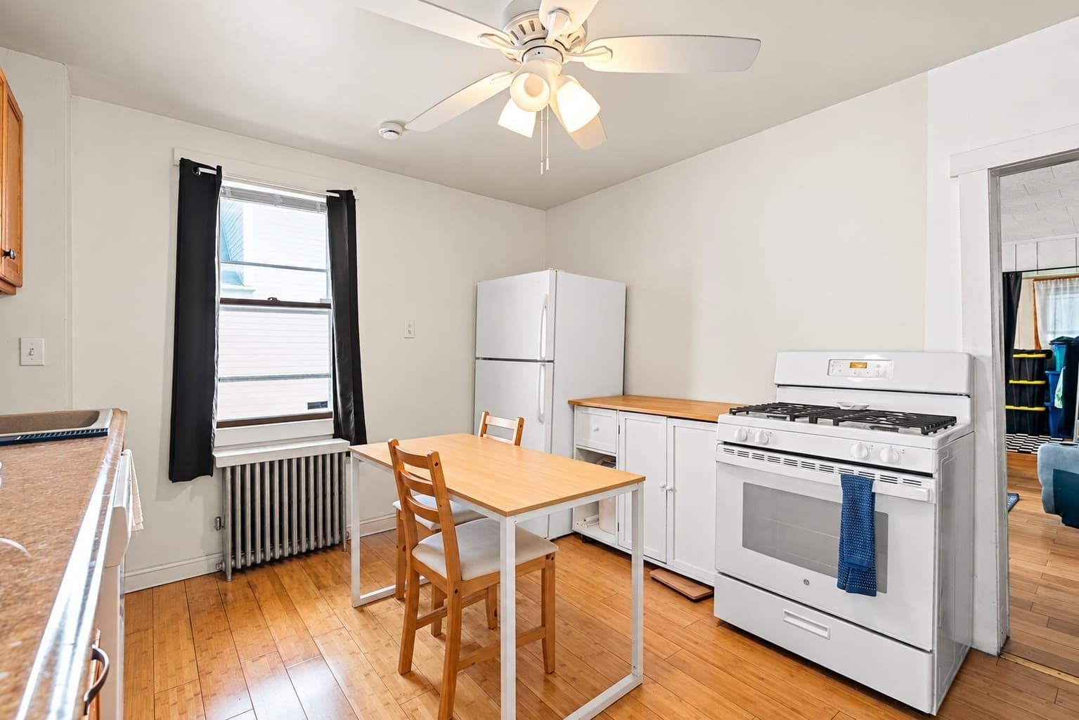 3 Family at 323 Pearl St, Malden MA 02148, Malden, photo 7 of 15