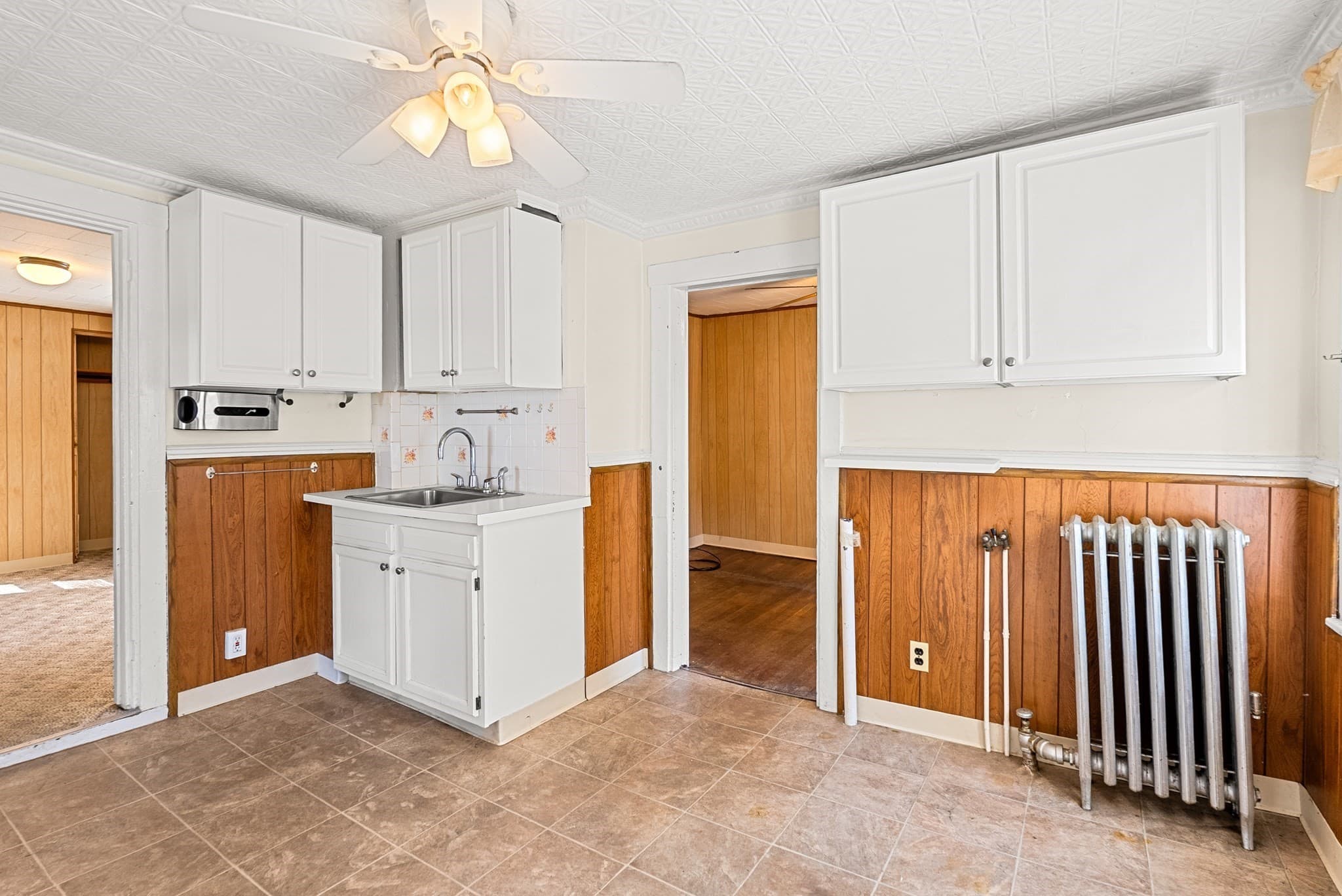 3 Family at 323 Pearl St, Malden MA 02148, Malden, photo 3 of 15