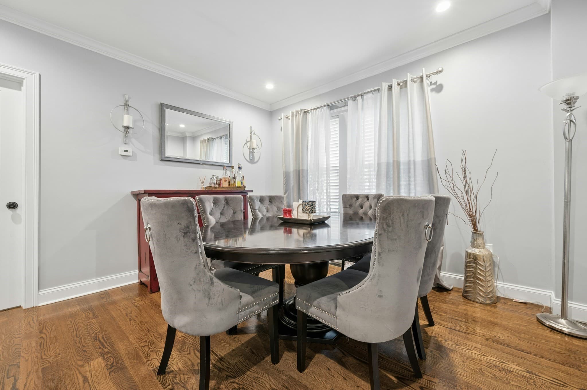 Condominium at 1565 River St # 1, Boston MA 02136, Boston, photo 6 of 18