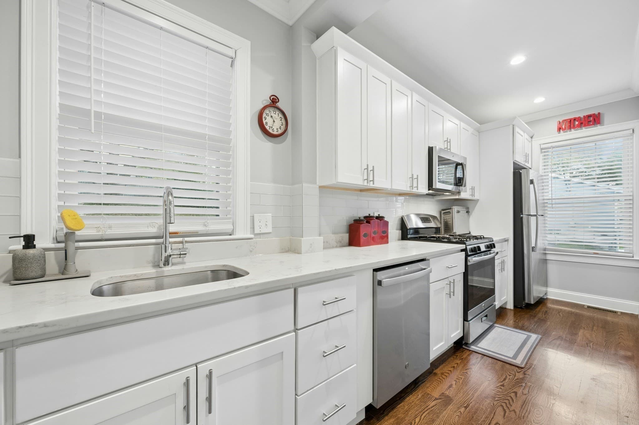 Condominium at 1565 River St # 1, Boston MA 02136, Boston, photo 7 of 18