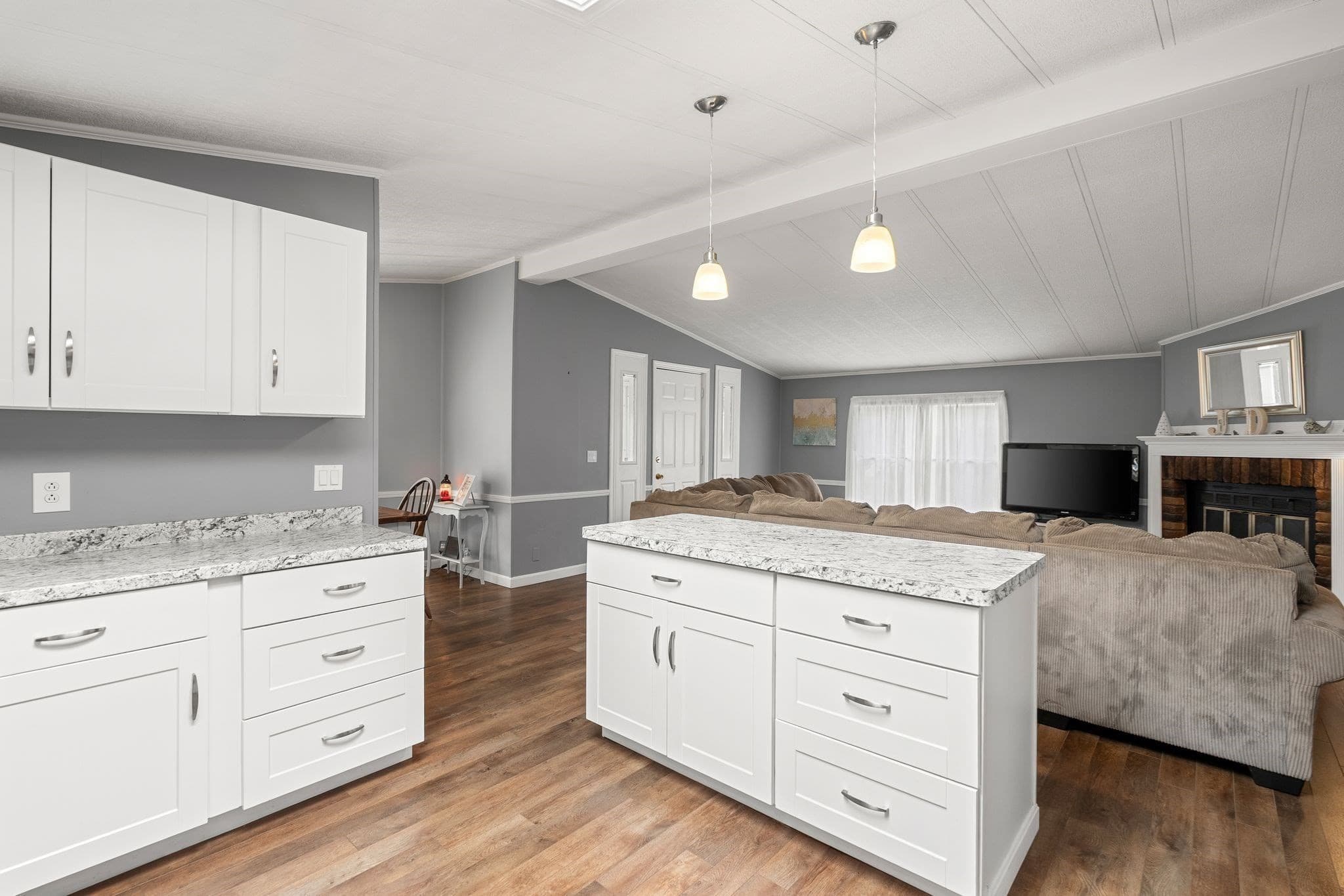 Mobile Home at 38 Victorian Way, West Bridgewater MA 02379, West Bridgewater, photo 7 of 36