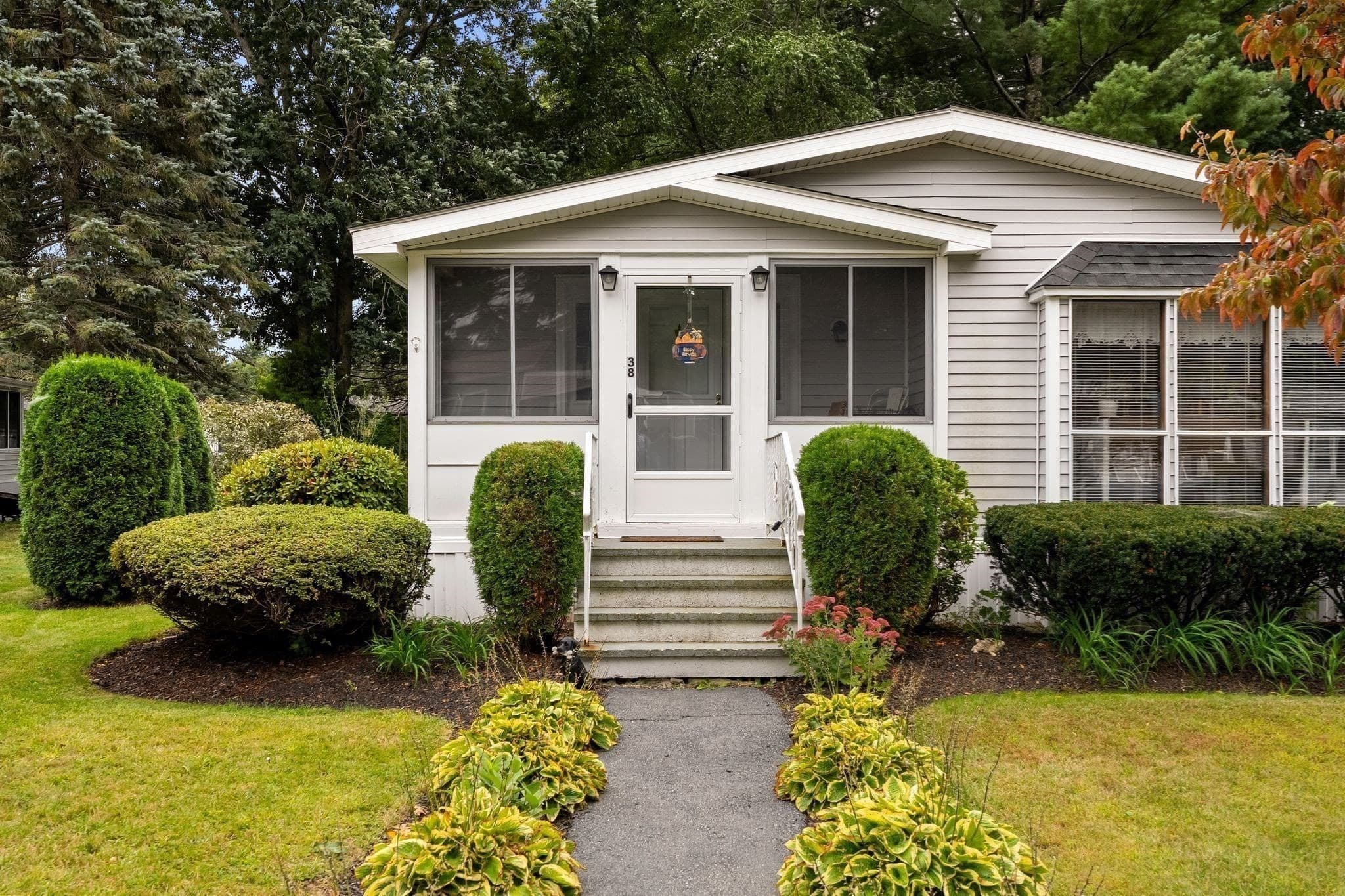 Mobile Home at 38 Victorian Way, West Bridgewater MA 02379, West Bridgewater, photo 35 of 36
