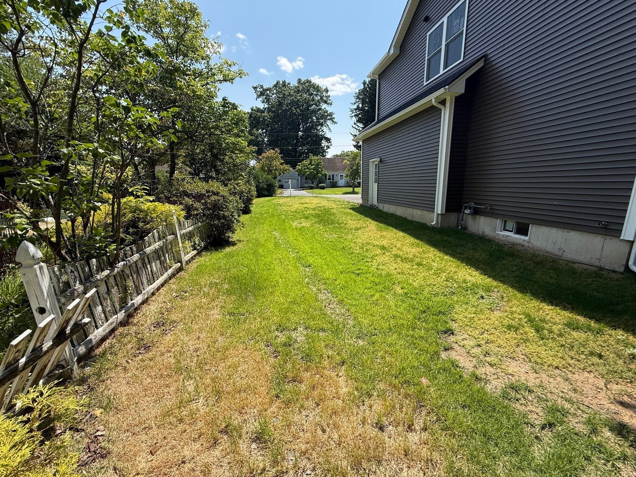Single Family Residence at 132 Barrington Rd, Longmeadow MA 01106, Longmeadow, photo 33 of 35