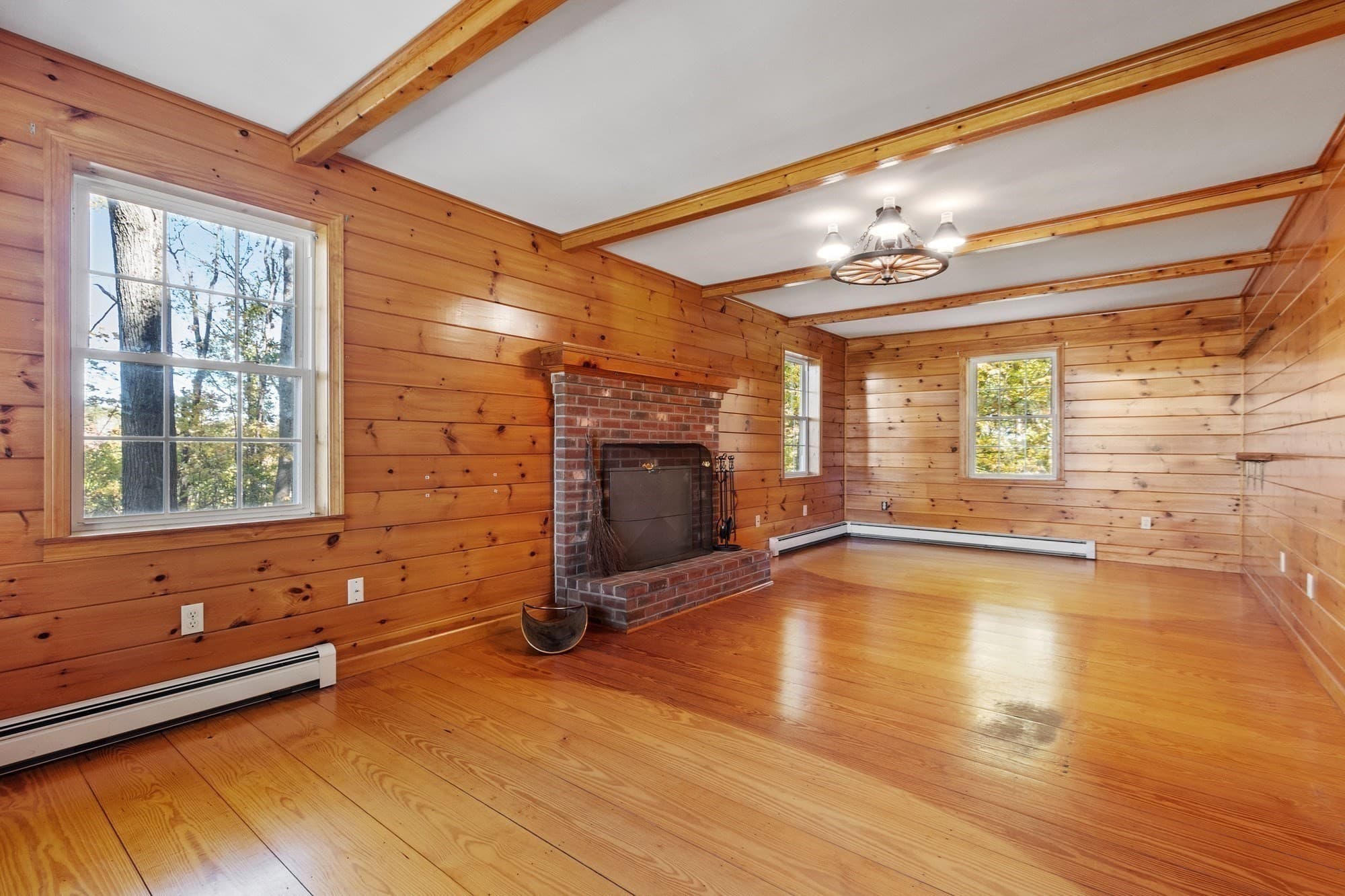 Single Family Residence at 11 Woods Rd., Westminster MA 01473, Westminster, photo 5 of 39