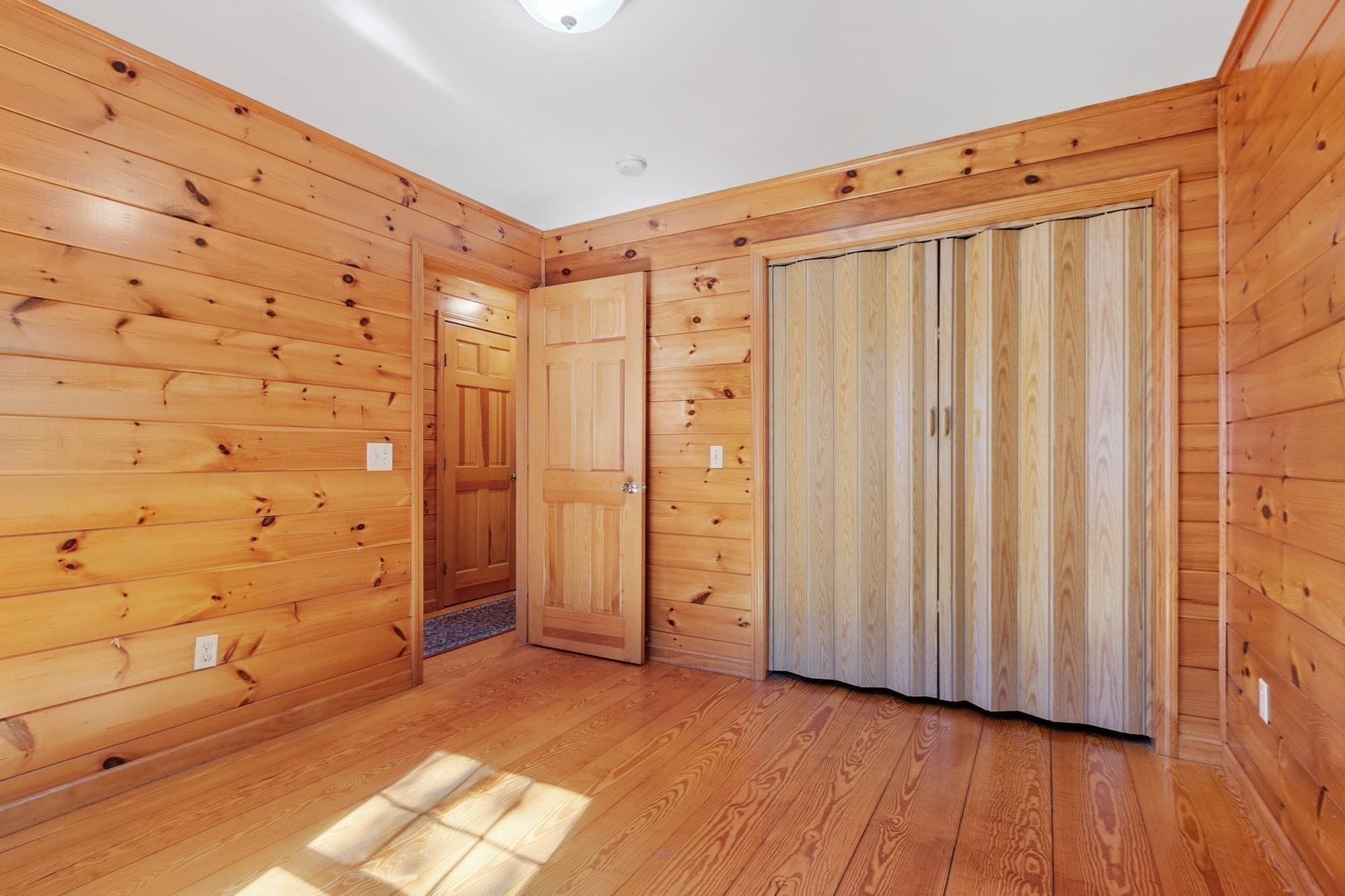 Single Family Residence at 11 Woods Rd., Westminster MA 01473, Westminster, photo 18 of 39